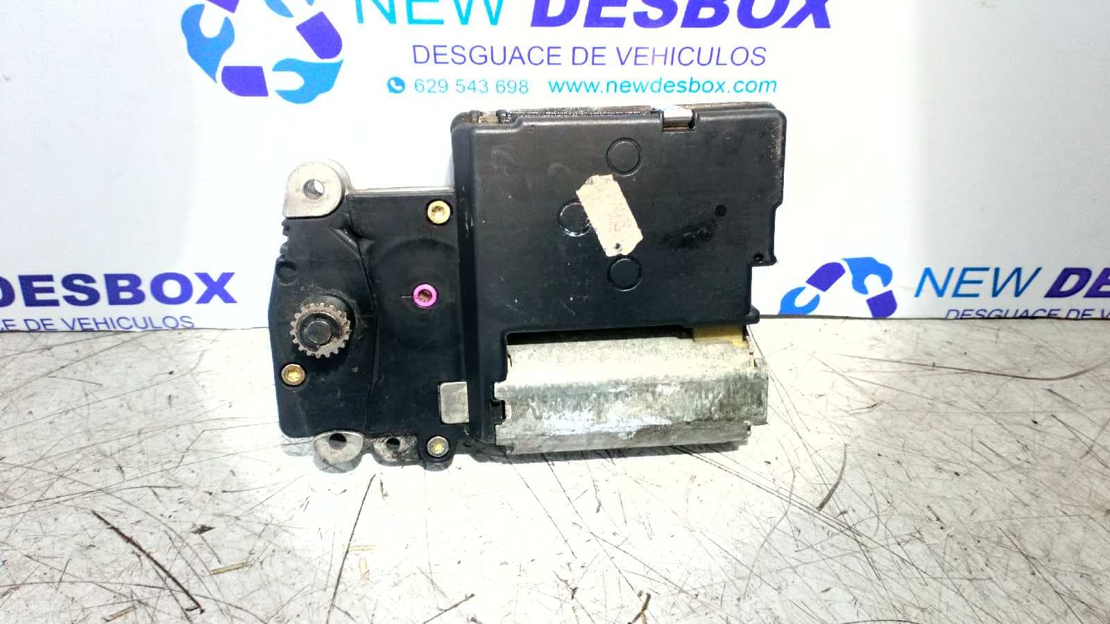 Recambio de MOTOR TECHO ELECTRICO para FORD GALAXY (VY) referencia OEM IAM 0390201650 2