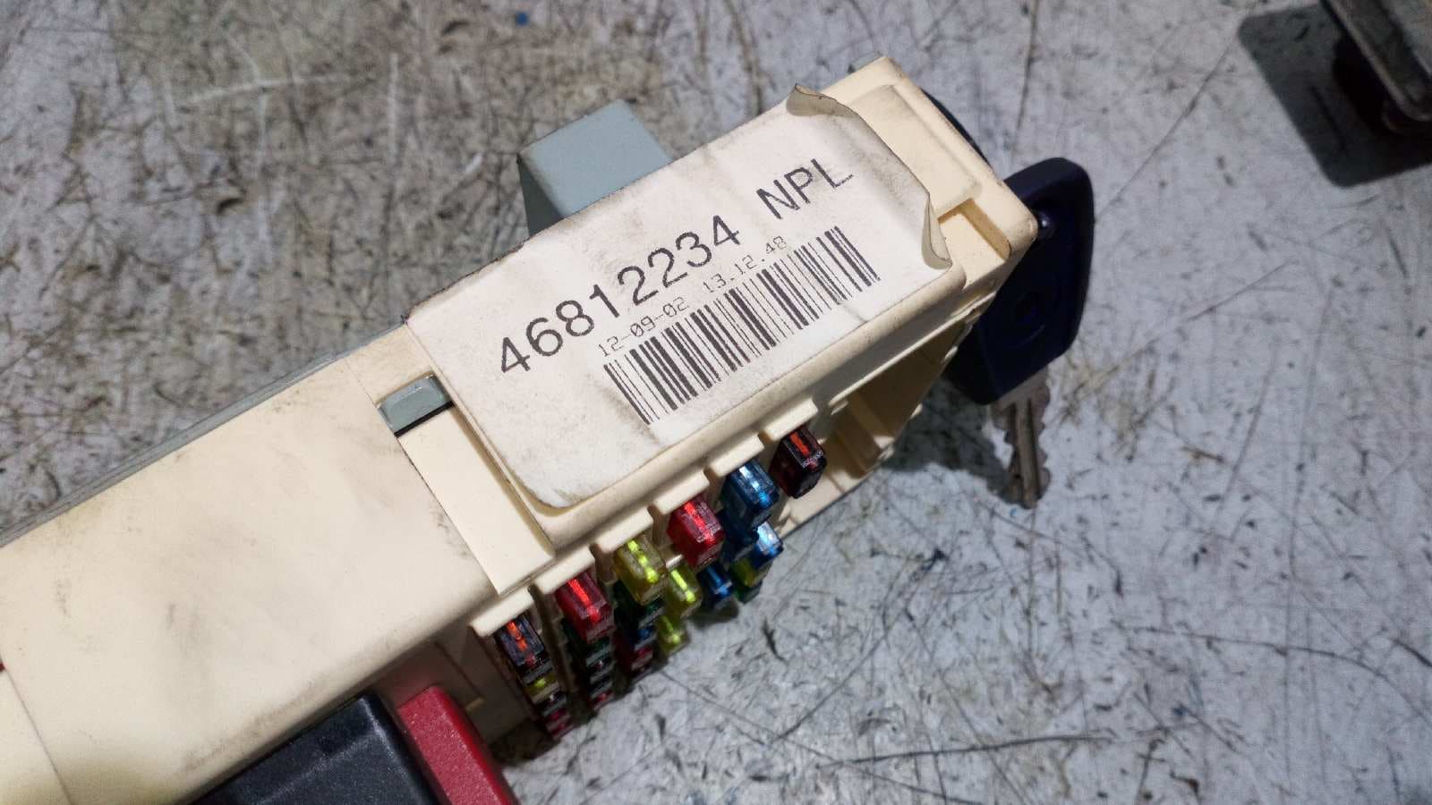 Recambio de CONMUTADOR DE ARRANQUE para FIAT PUNTO BERLINA (188) 188A4000 referencia OEM IAM 46812234   - ROJO 3