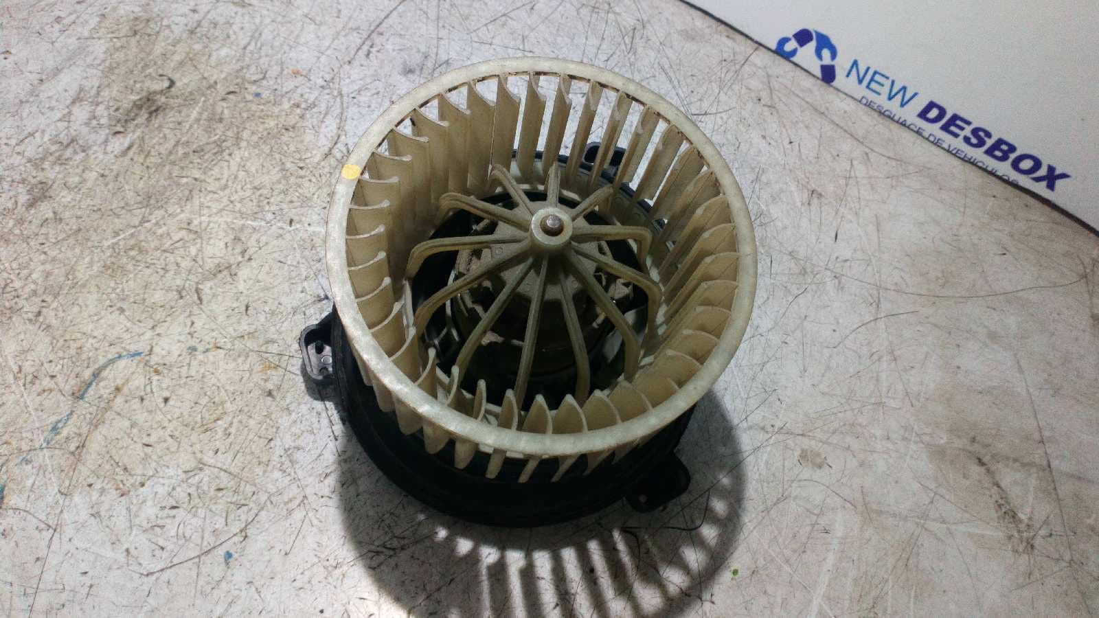 Recambio de MOTOR CALEFACCION para CITROEN C 25 referencia OEM IAM 2