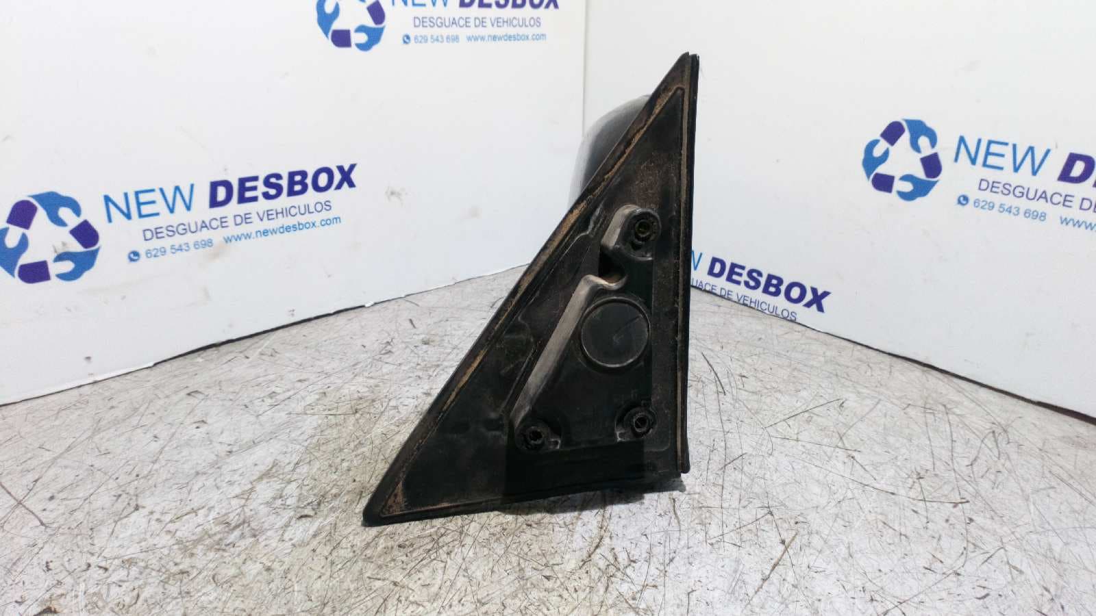 Recambio de RETROVISOR DERECHO para DAIHATSU FEROZA XT referencia OEM IAM 0188398 4