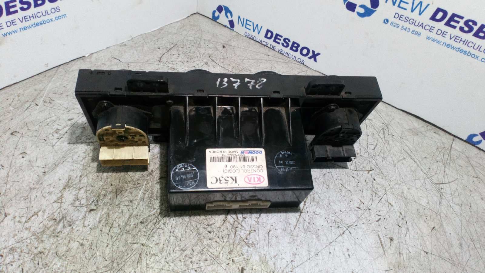 Recambio de MANDO CALEFACCION / AIRE ACONDICIONADO para KIA CARNIVAL II 2.9 CRDi CAT J3 referencia OEM IAM OK53C61190   - VAINILLA 3