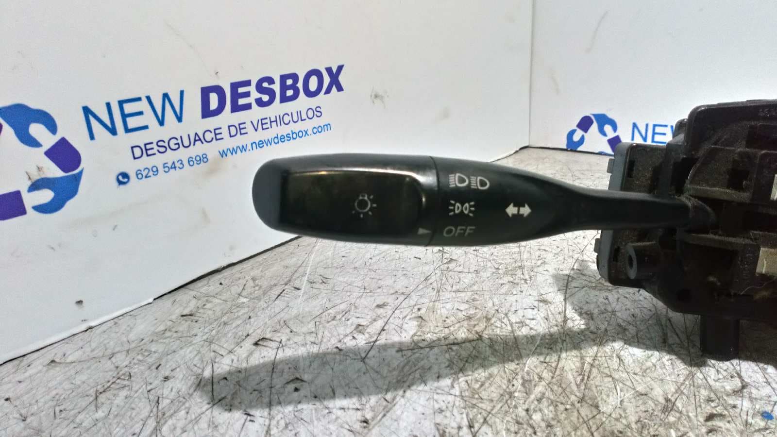 Recambio de MANDO MULTIFUNCION para KIA SPORTAGE RE         referencia OEM IAM 0K9B066122   - VERDE 6
