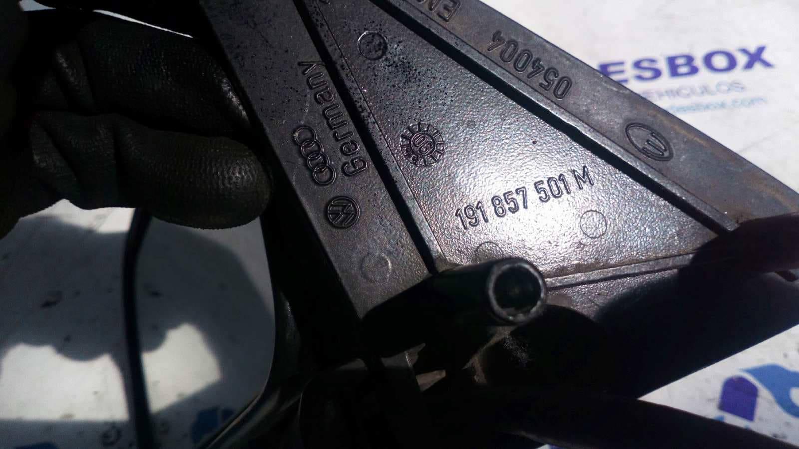 Recambio de RETROVISOR IZQUIERDO para VOLKSWAGEN GOLF II (191/193) referencia OEM IAM 191857501 2