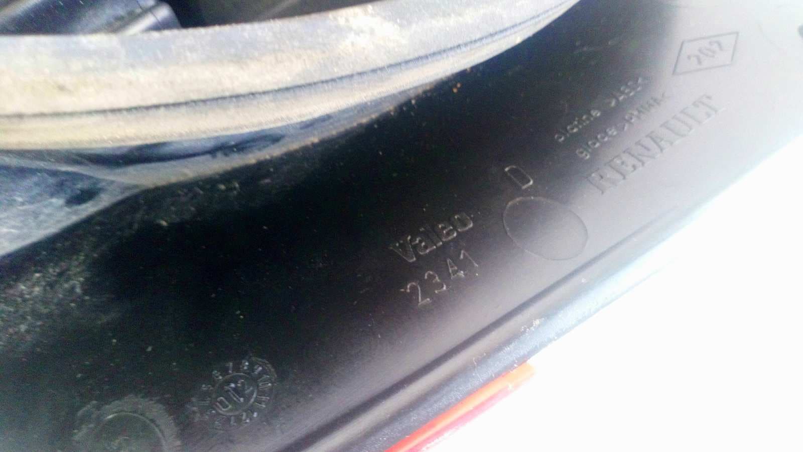 Recambio de PILOTO TRASERO DERECHO para RENAULT SCENIC RX4 (JA0) 1.9 dCi Diesel CAT F9Q740 referencia OEM IAM 2341   - GRIS 2