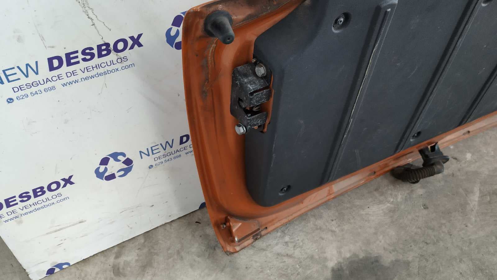 Recambio de PORTON TRASERO para CITROEN C3 PLURIEL 1.4 KFV referencia OEM IAM    - NARANJA 8