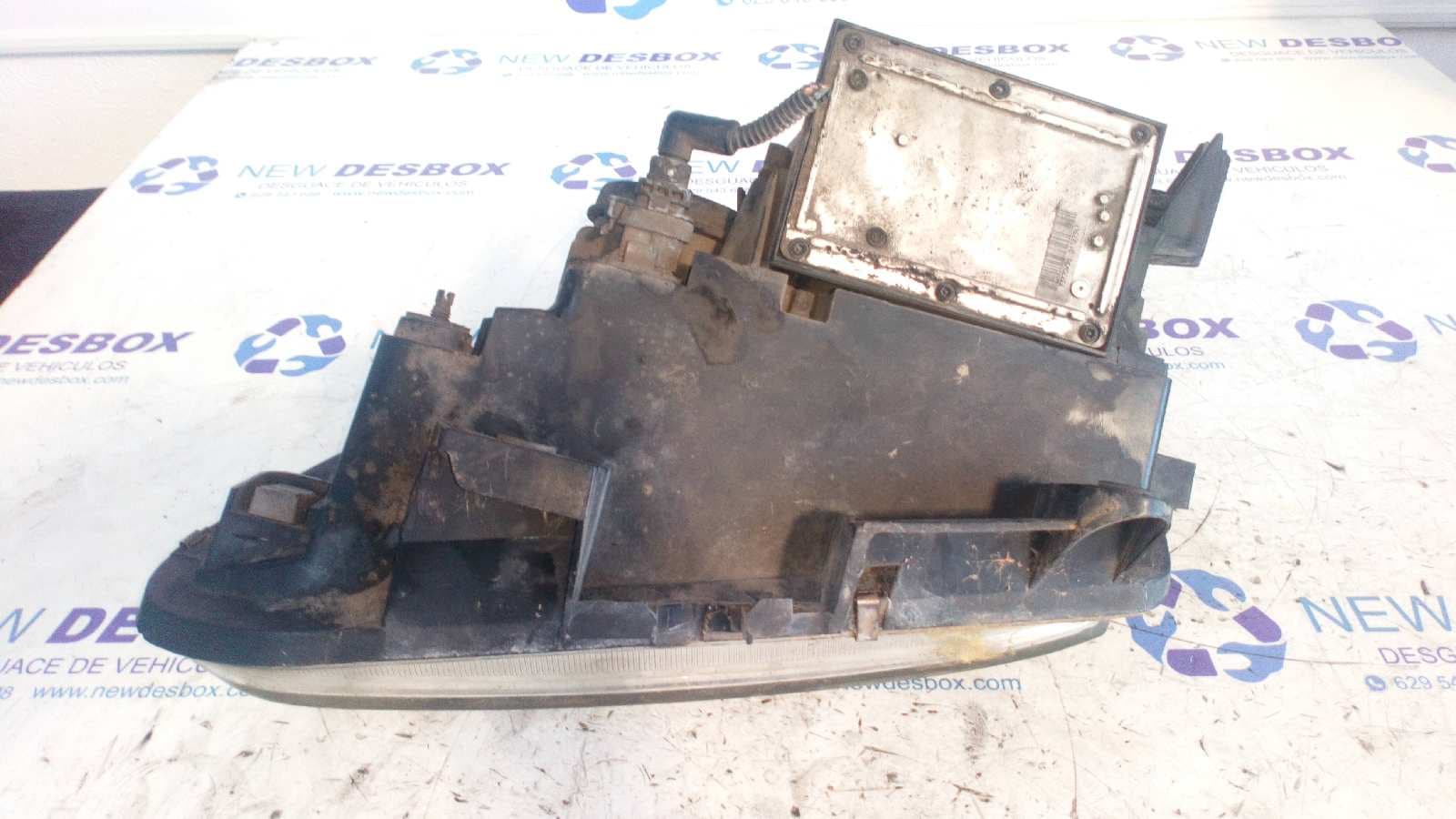 Recambio de FARO DERECHO para RENAULT ESPACE /GRAND ESPACE (JE0) 2.2 dCi Turbodiesel CAT G9T710 referencia OEM IAM    - VERDE 2