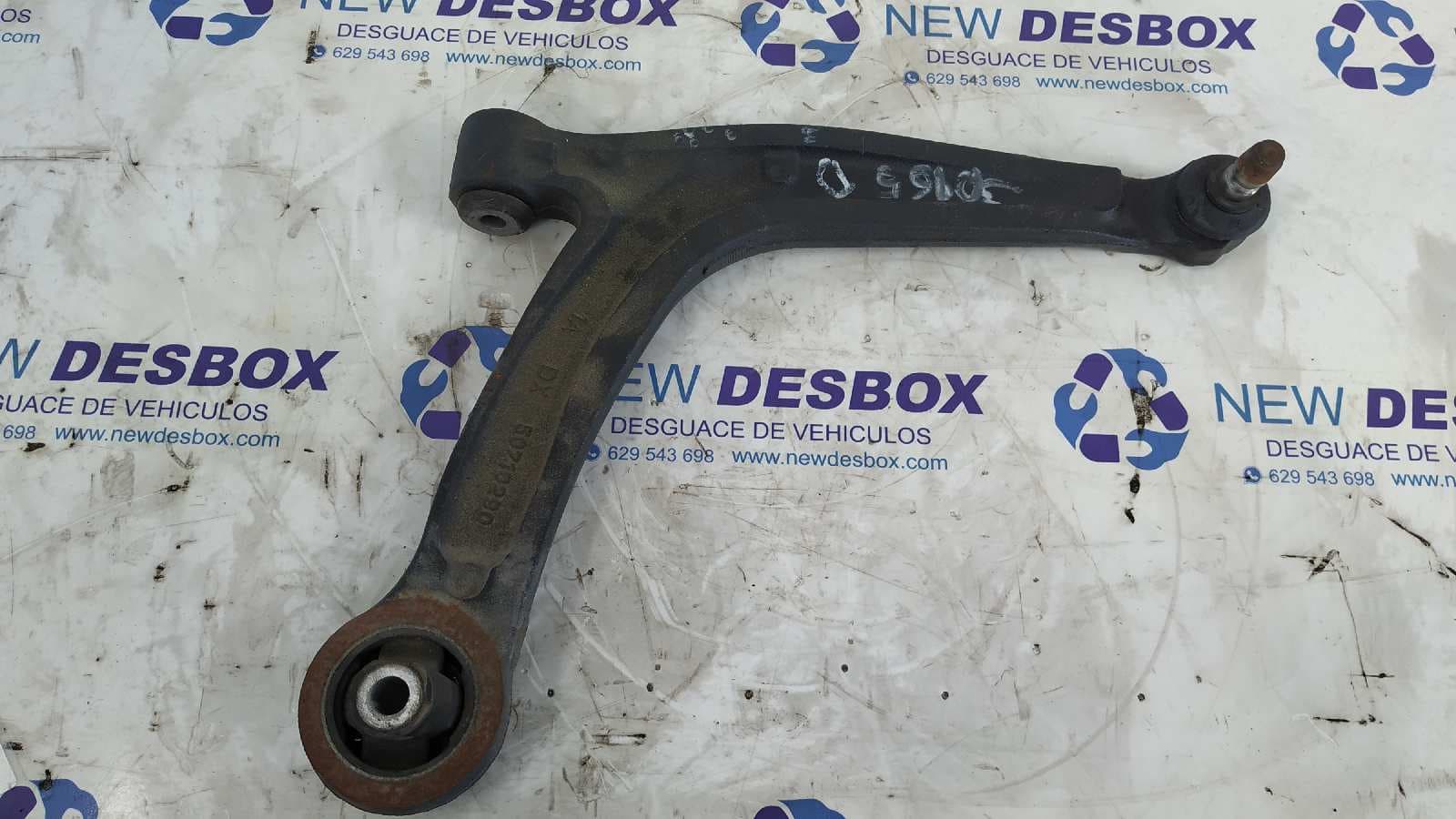 Recambio de BRAZO DERECHO INFERIOR DELANTERO para FIAT 500 CABRIO (150) Color Therapy 169A4000 referencia OEM IAM 50710290   - BLANCO