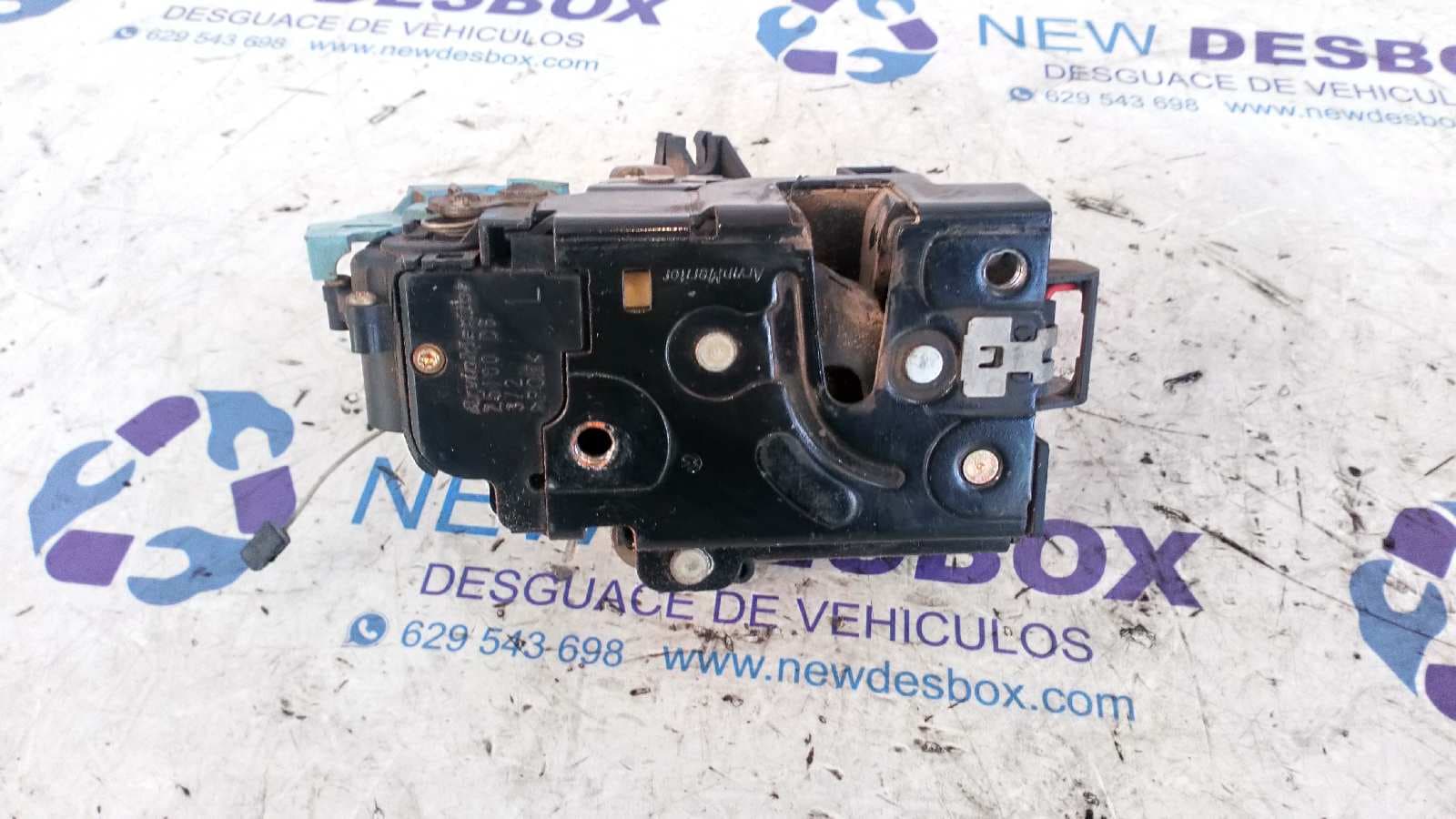 Recambio de CERRADURA PUERTA DELANTERA IZQUIERDA para VOLKSWAGEN TOUAREG (7LA) TDI R5 BAC referencia OEM IAM 991562101   - NEGRO 3