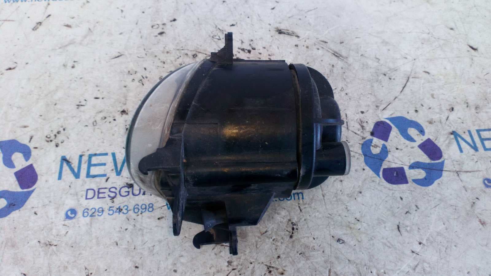 Recambio de FARO ANTINIEBLA DERECHO para AUDI A4 BERLINA (B5) referencia OEM IAM 89300981 3