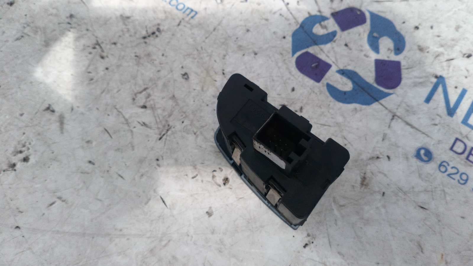 Recambio de INTERRUPTOR para AUDI Q7 (4L) referencia OEM IAM 4L1927227 3