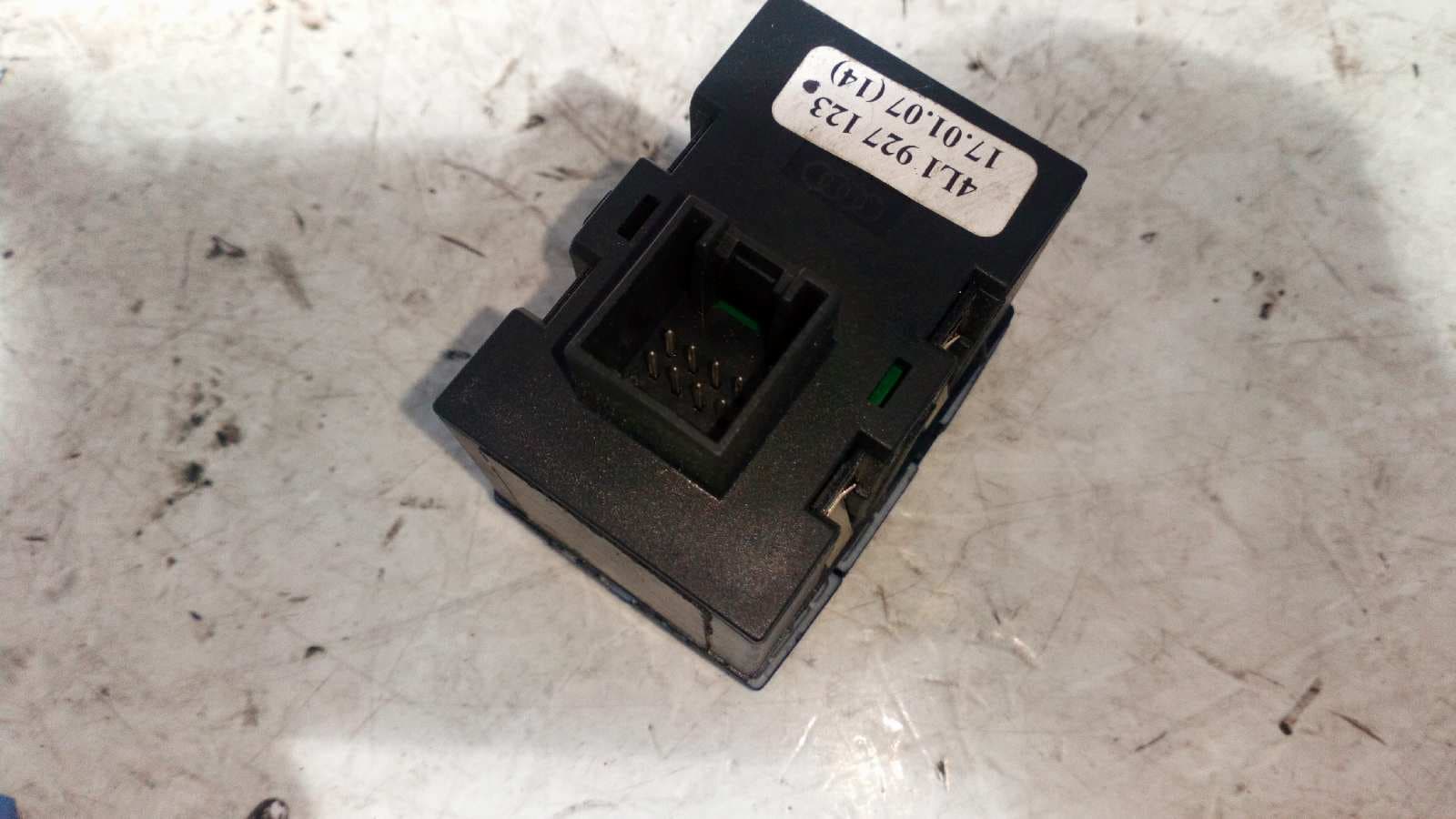 Recambio de INTERRUPTOR para AUDI Q7 (4L) referencia OEM IAM 4L1927123 4