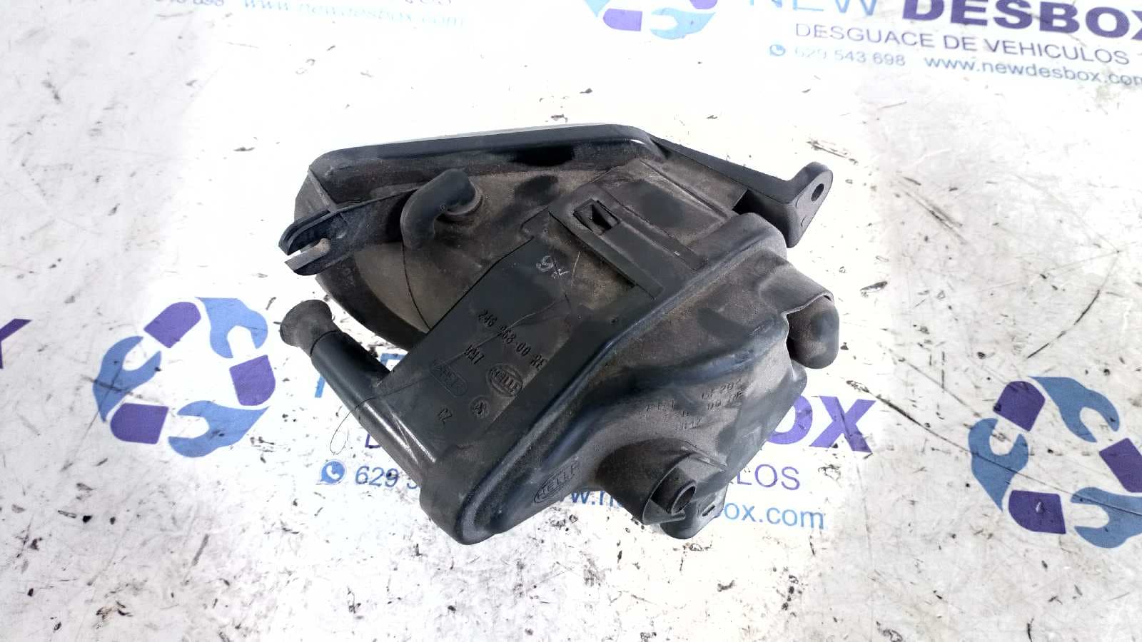 Recambio de FARO ANTINIEBLA DERECHO para AUDI Q7 (4L) referencia OEM IAM 24696800 2