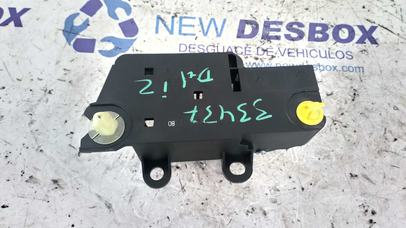 Recambio de MANETA DELANTERA IZQUIERDA para FORD FOCUS C-MAX (CAP) Trend (D) HHDA referencia OEM IAM 3M51 R22601   - AZUL 2
