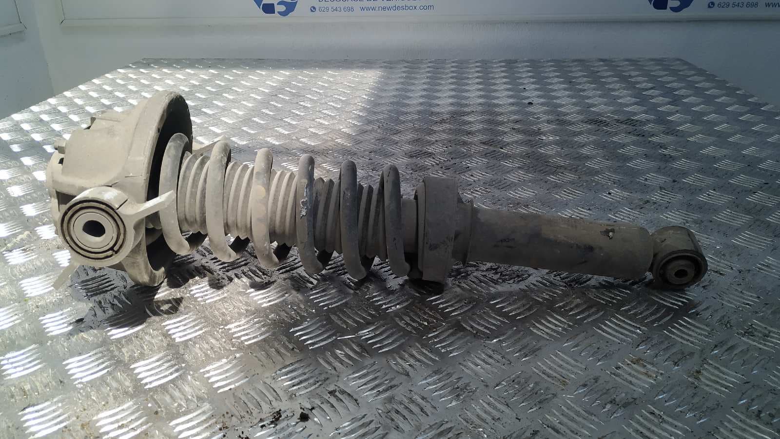 Recambio de AMORTIGUADOR DELANTERO DERECHO para AUDI Q7 (4L) BUG referencia OEM IAM 7L8512021 BB