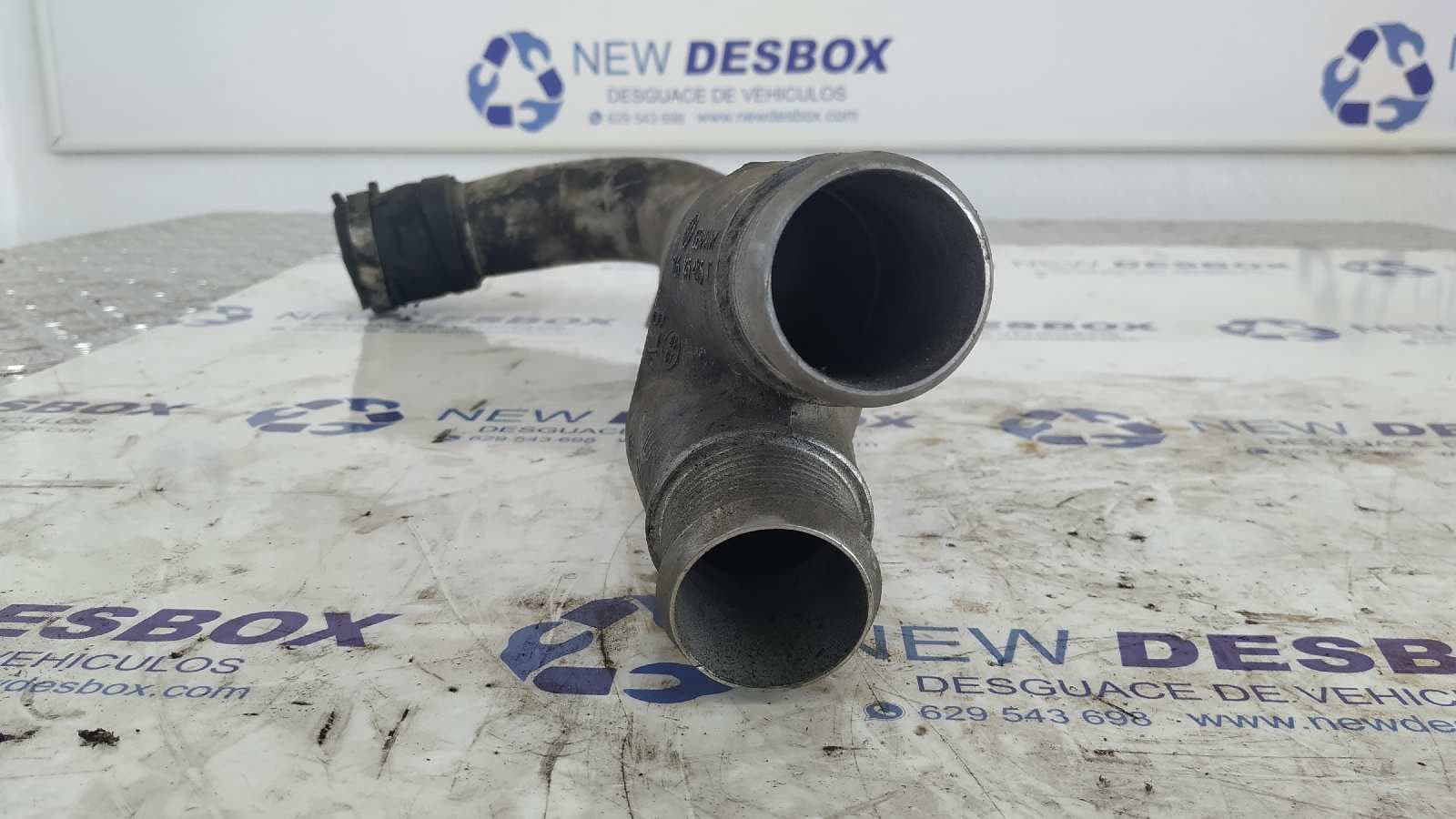 Recambio de TUBO para AUDI Q7 (4L) BUG referencia OEM IAM 7L6145945C 3