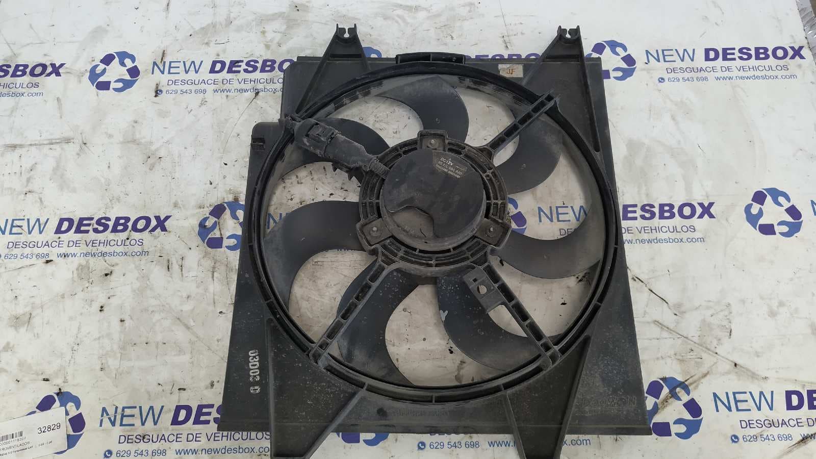 Recambio de ELECTROVENTILADOR para KIA CARENS 2.0 Turbodiesel CAT D4EA referencia OEM IAM A00514500   - AZUL