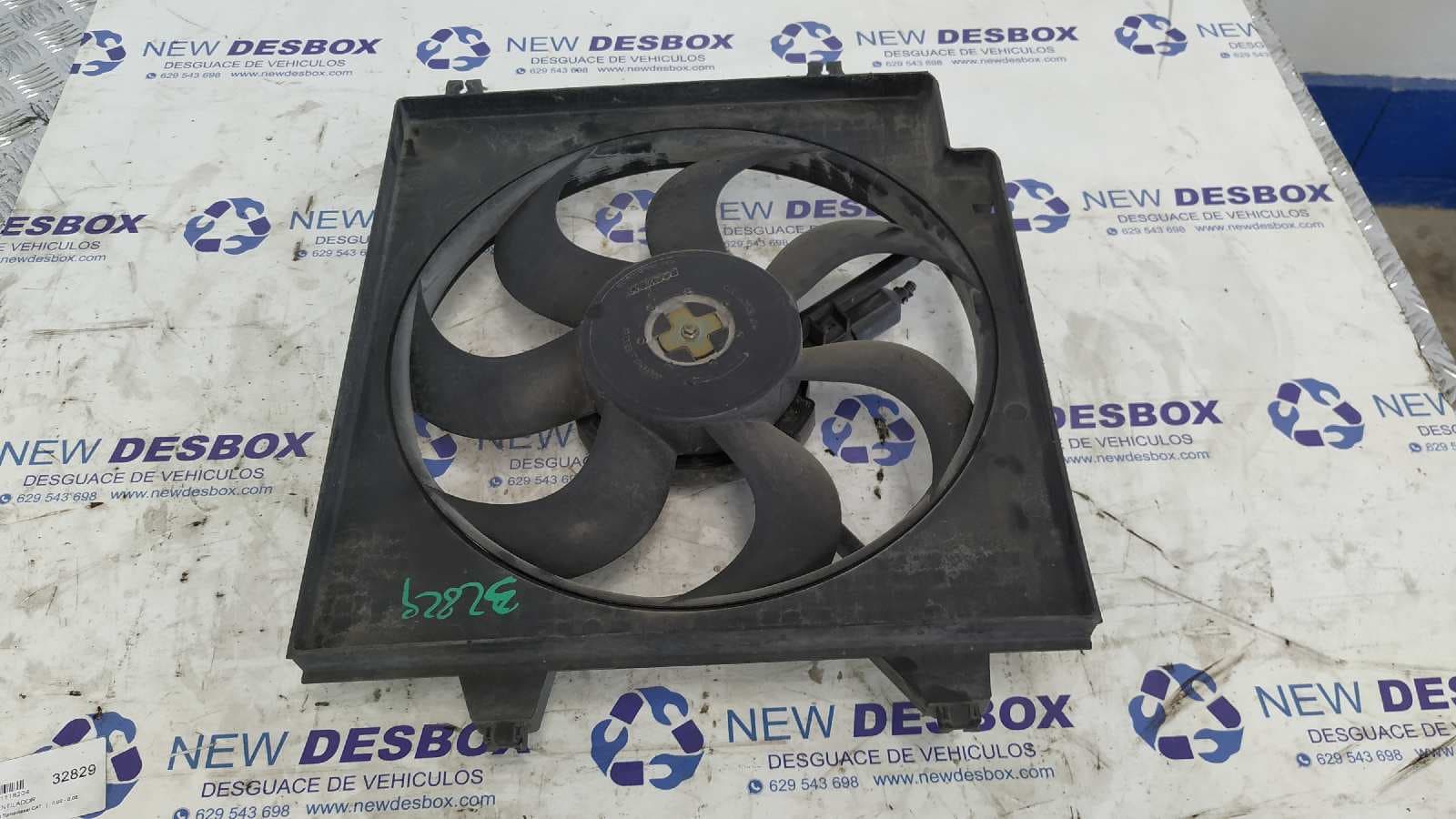 Recambio de ELECTROVENTILADOR para KIA CARENS 2.0 Turbodiesel CAT D4EA referencia OEM IAM A00514500   - AZUL 4