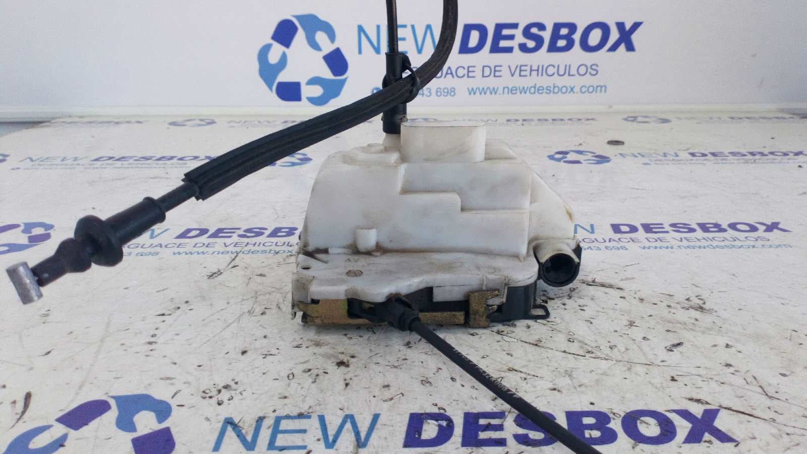 Recambio de CERRADURA PUERTA DELANTERA IZQUIERDA para CITROEN C3 PLURIEL 1.4 KFV referencia OEM IAM 0504051341G2   - NARANJA