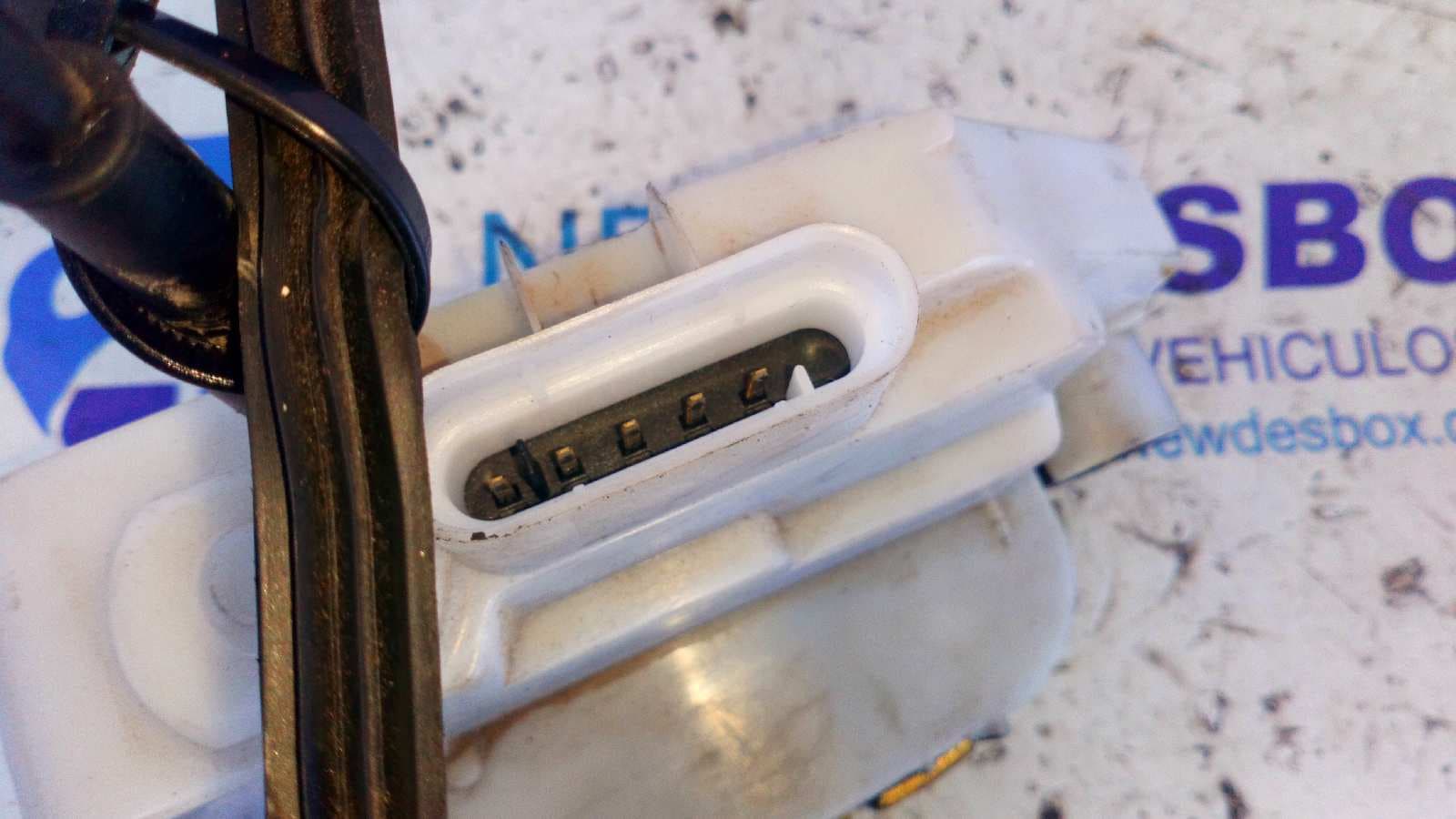 Recambio de CERRADURA PUERTA DELANTERA IZQUIERDA para CITROEN C3 PLURIEL 1.4 KFV referencia OEM IAM 0504051341G2   - NARANJA 3