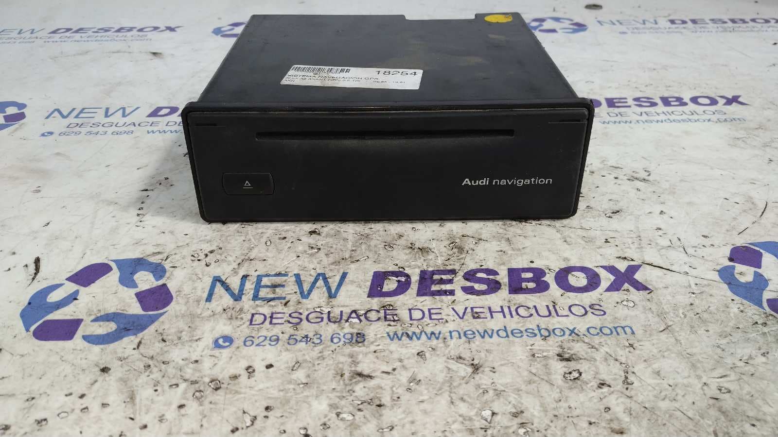 Recambio de SISTEMA NAVEGACION GPS para AUDI A6 AVANT (4B5) 2.5 TDI AKN referencia OEM IAM 4D0919892   - NEGRO