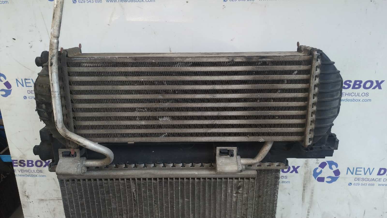 Recambio de INTERCOOLER para RENAULT KANGOO K9KA8 referencia OEM IAM 8200427469   - BLANCO 2