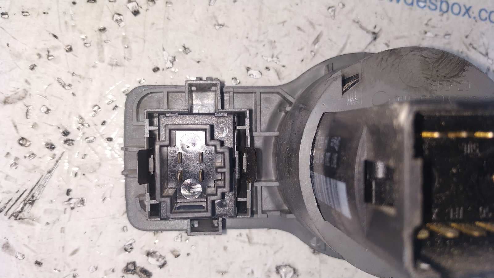 Recambio de MANDO LUCES para SKODA OCTAVIA BERLINA (1U2) referencia OEM IAM 3B0941531A 6