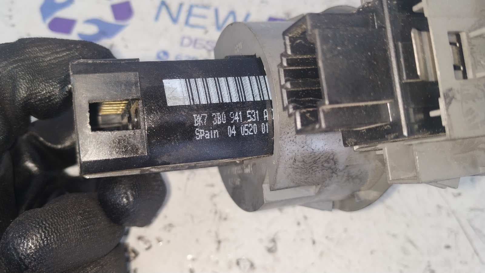 Recambio de MANDO LUCES para SKODA OCTAVIA BERLINA (1U2) referencia OEM IAM 3B0941531A 7