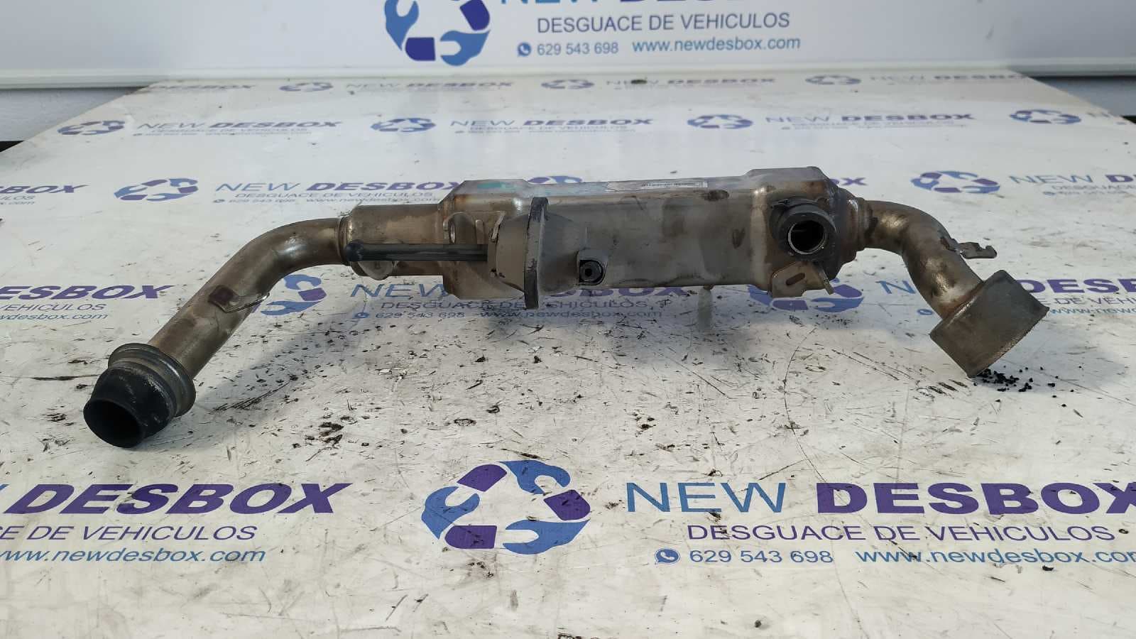 Recambio de ENFRIADOR GASES EGR para MERCEDES-BENZ CLASE CLC (CL203) CLC 220 CDI (LA) (203.708) OM646963 referencia OEM IAM A6461400775   - NEGRO 3
