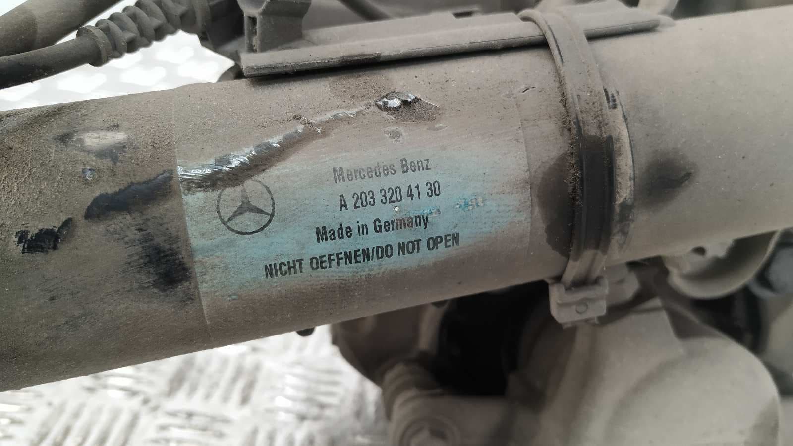 Recambio de MANGUETA DELANTERA IZQUIERDA para MERCEDES-BENZ CLASE CLC (CL203) CLC 220 CDI (LA) (203.708) OM646963 referencia OEM IAM 20401    - NEGRO 7