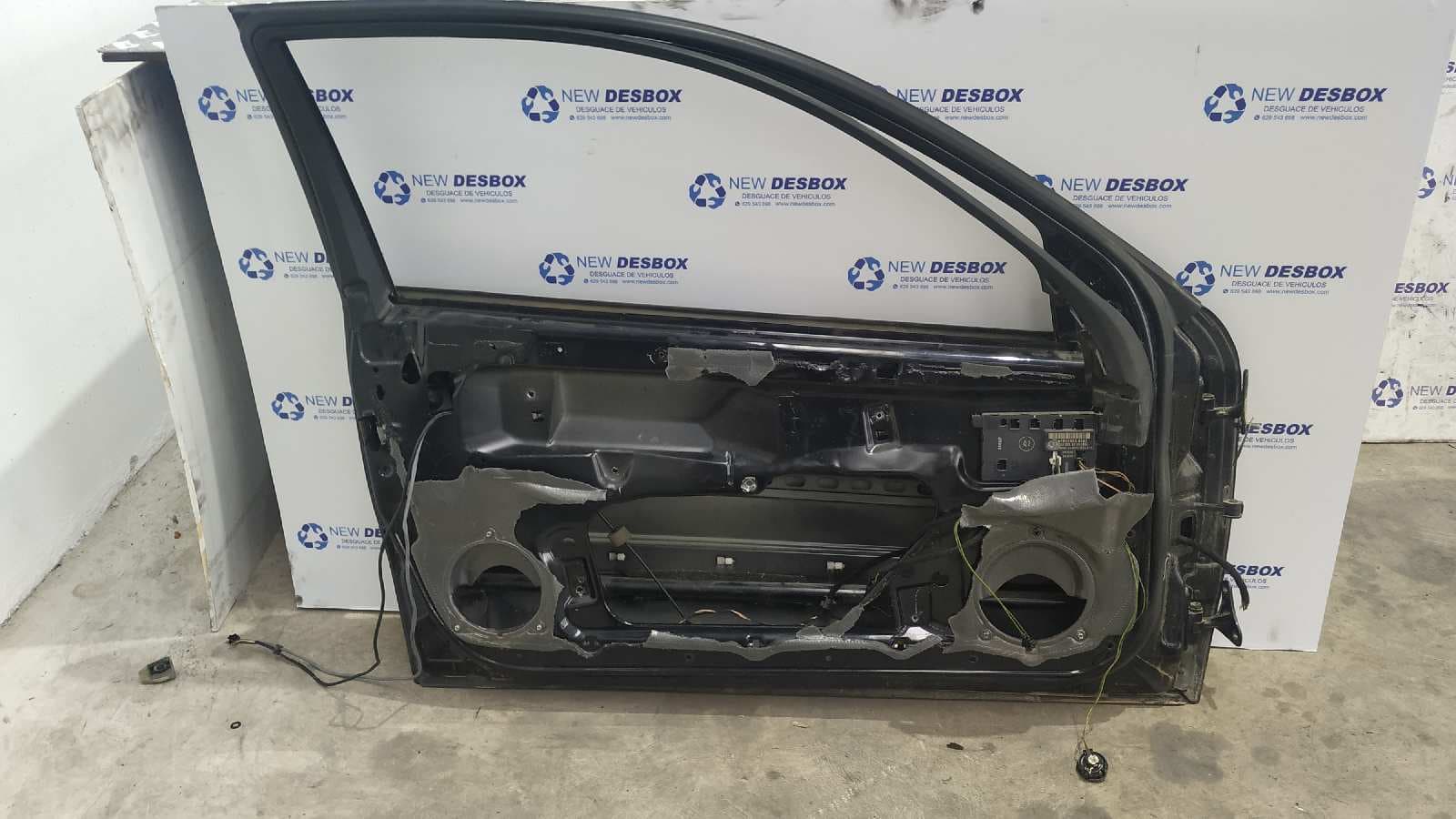 Recambio de PUERTA DELANTERA IZQUIERDA para MERCEDES-BENZ CLASE CLC (CL203) CLC 220 CDI (LA) (203.708) OM646963 referencia OEM IAM 2037201505   - NEGRO 2