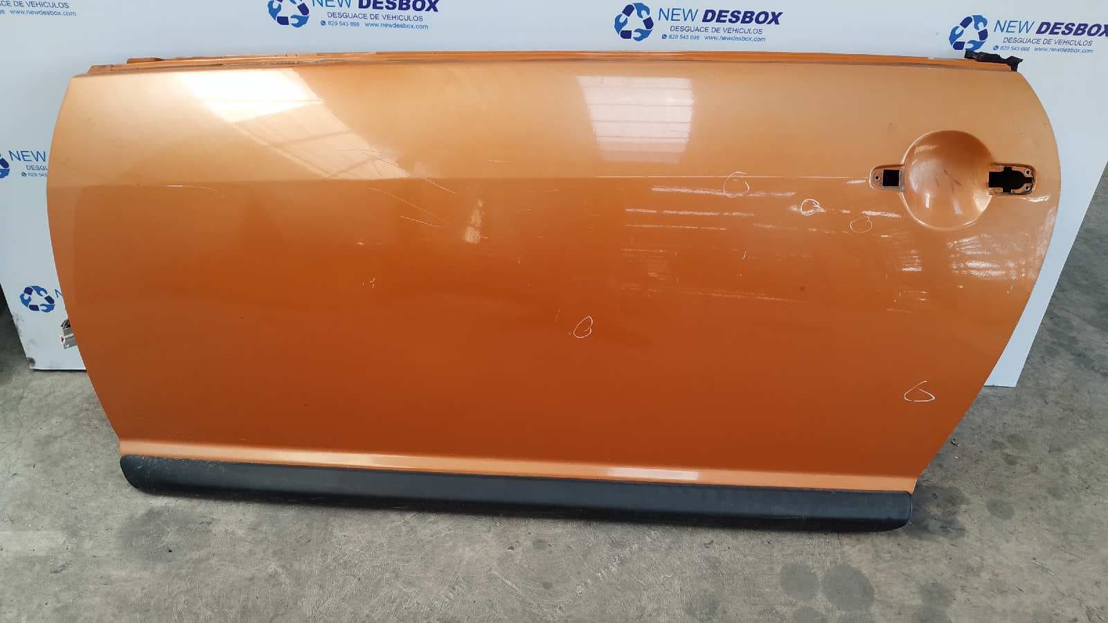 Recambio de PUERTA DELANTERA IZQUIERDA para CITROEN C3 PLURIEL 1.4 KFV referencia OEM IAM - NARANJA