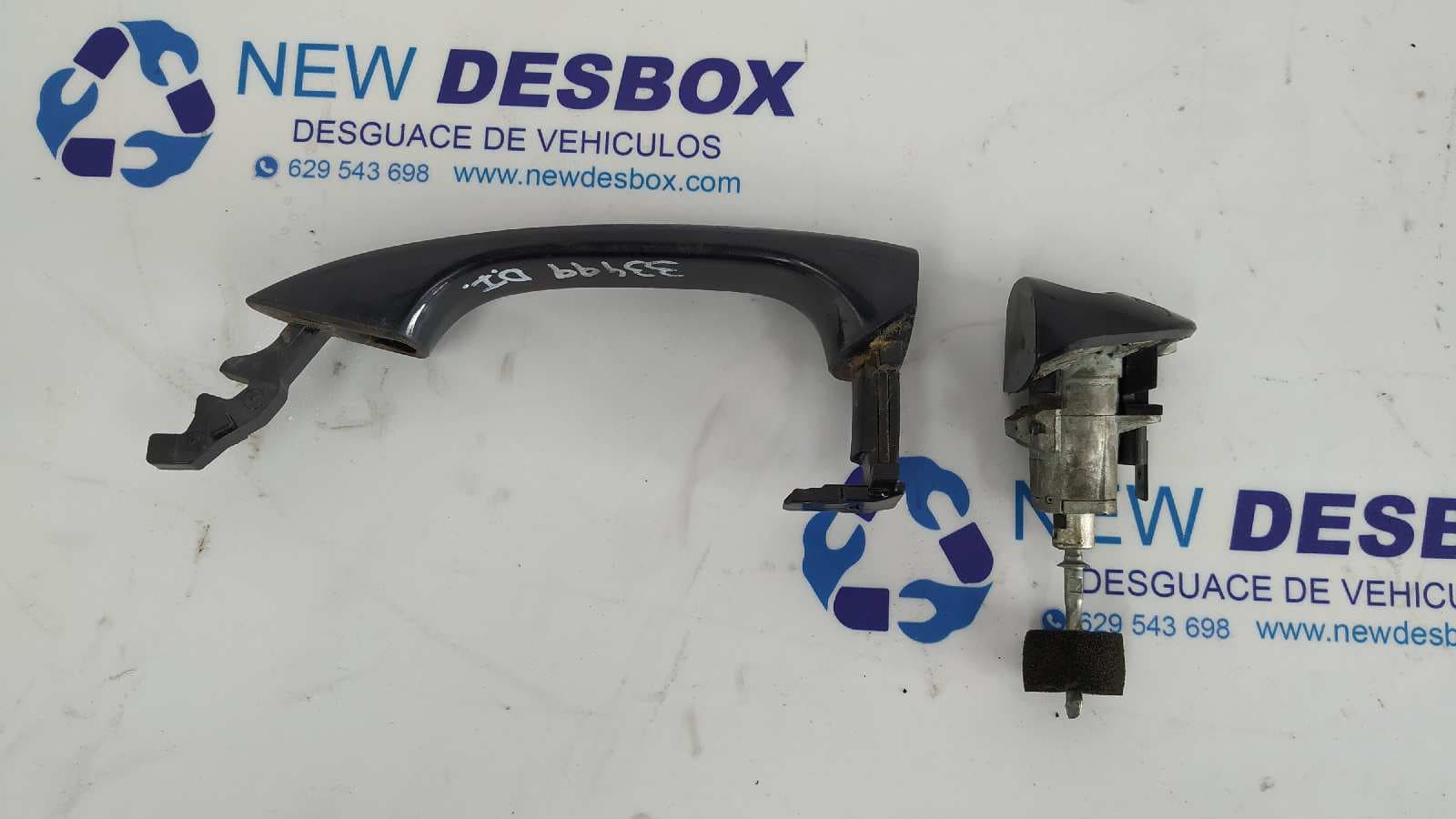 Recambio de MANETA DELANTERA IZQUIERDA para MERCEDES-BENZ CLASE CLC (CL203) CLC 220 CDI (LA) (203.708) OM646963 referencia OEM IAM 21176015709040   - NEGRO 2