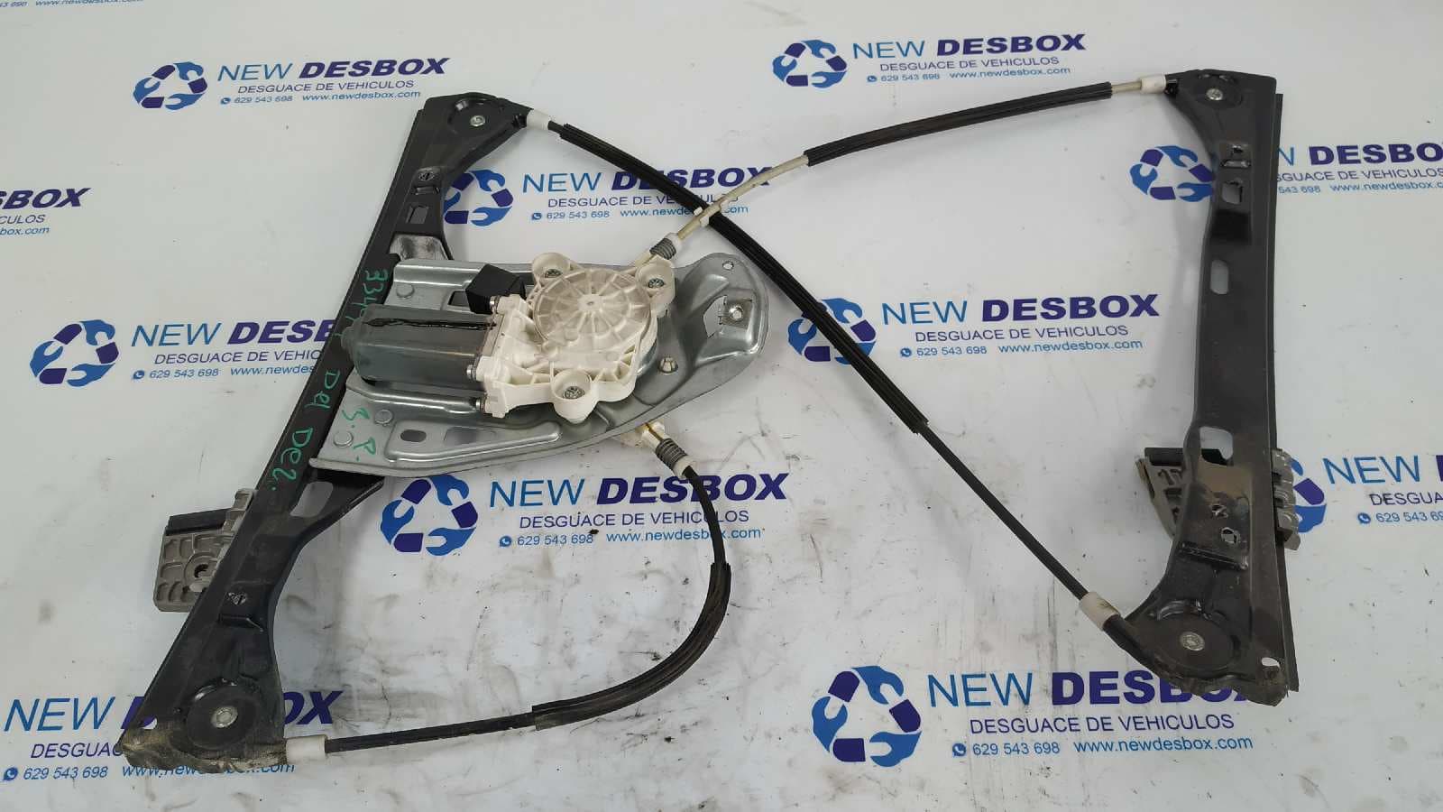 Recambio de ELEVALUNAS DELANTERO DERECHO para MERCEDES-BENZ CLASE CLC (CL203) CLC 220 CDI (LA) (203.708) OM646963 referencia OEM IAM A2037203346   - NEGRO