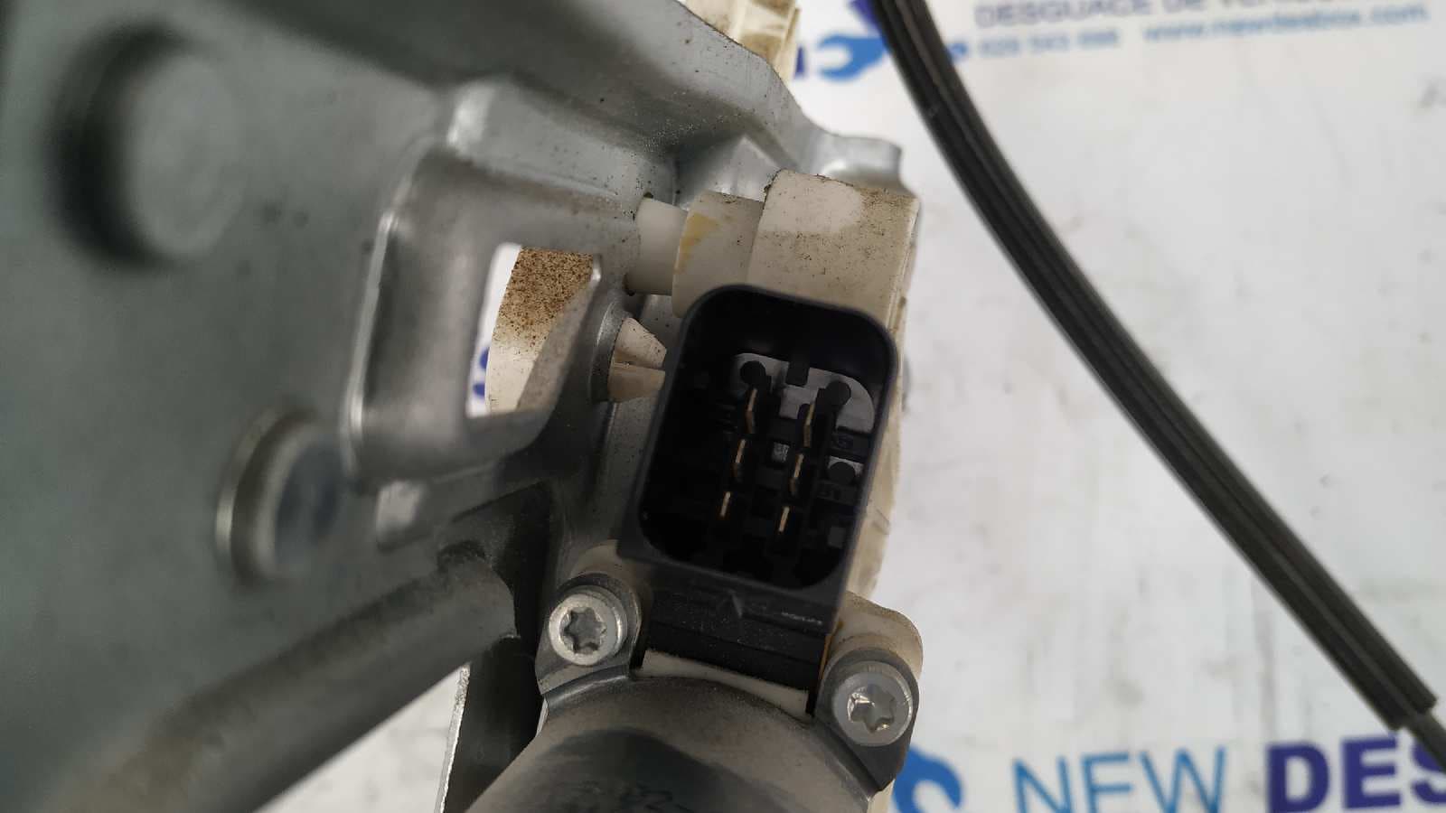 Recambio de ELEVALUNAS DELANTERO DERECHO para MERCEDES-BENZ CLASE CLC (CL203) CLC 220 CDI (LA) (203.708) OM646963 referencia OEM IAM A2037203346   - NEGRO 3