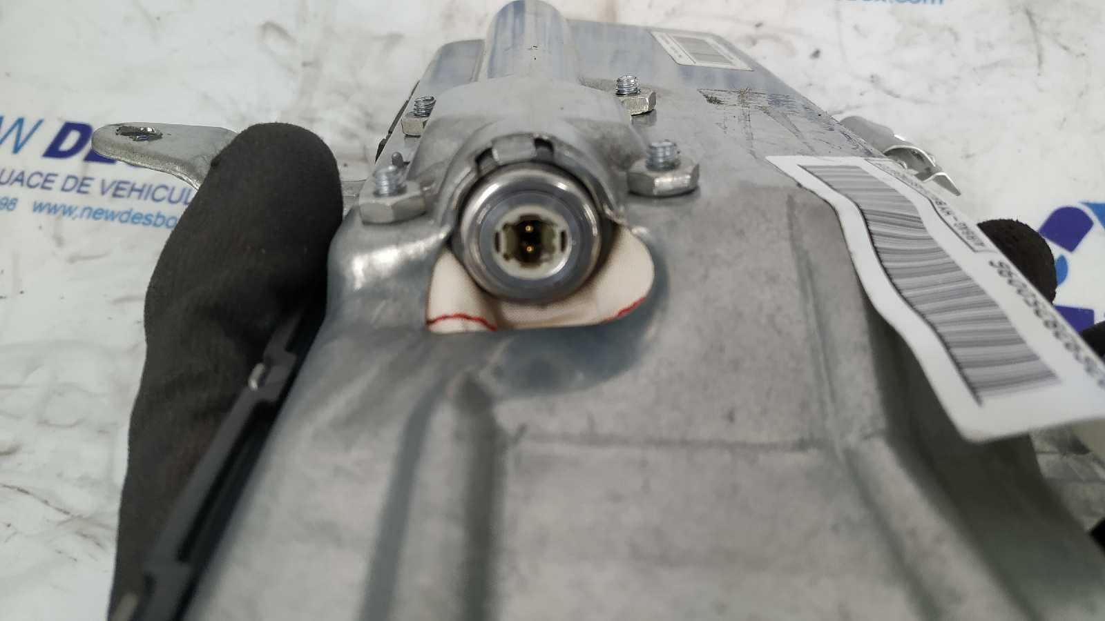 Recambio de AIRBAG LATERAL DELANTERO IZQUIERDO para MERCEDES-BENZ CLASE CLC (CL203) CLC 220 CDI (LA) (203.708) OM646963 referencia OEM IAM  A2038602105   - NEGRO 2