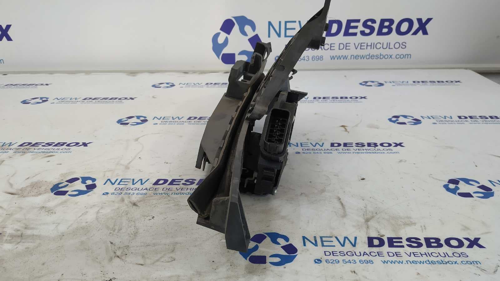 Recambio de CERRADURA PUERTA DELANTERA DERECHA para FORD FOCUS C-MAX (CAP) Trend (D) HHDA referencia OEM IAM 3M5AR21812AK   - AZUL 5