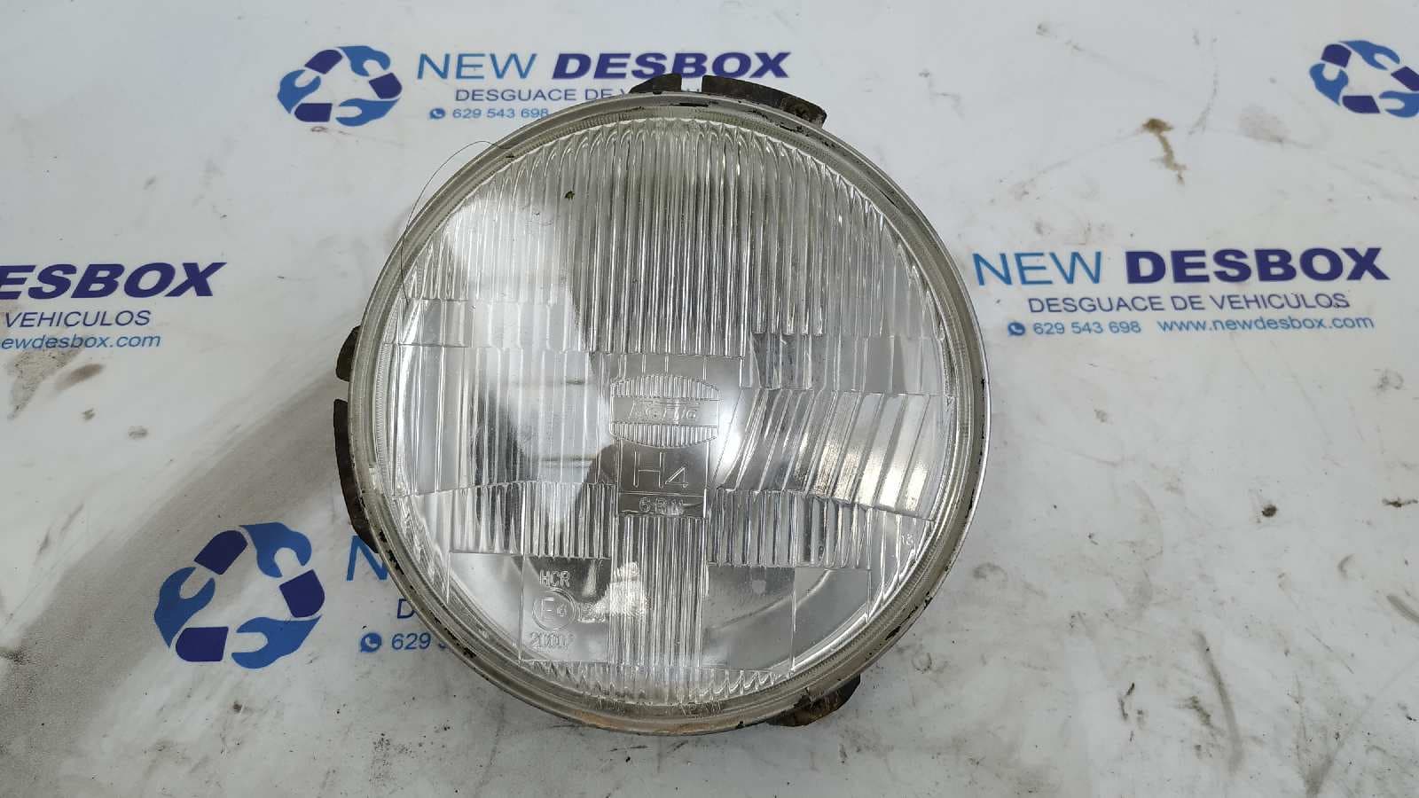 Recambio de FARO IZQUIERDO para MITSUBISHI MONTERO (L040) 2.5 Turbodiesel 4D56 referencia OEM IAM HR11   - NEGRO