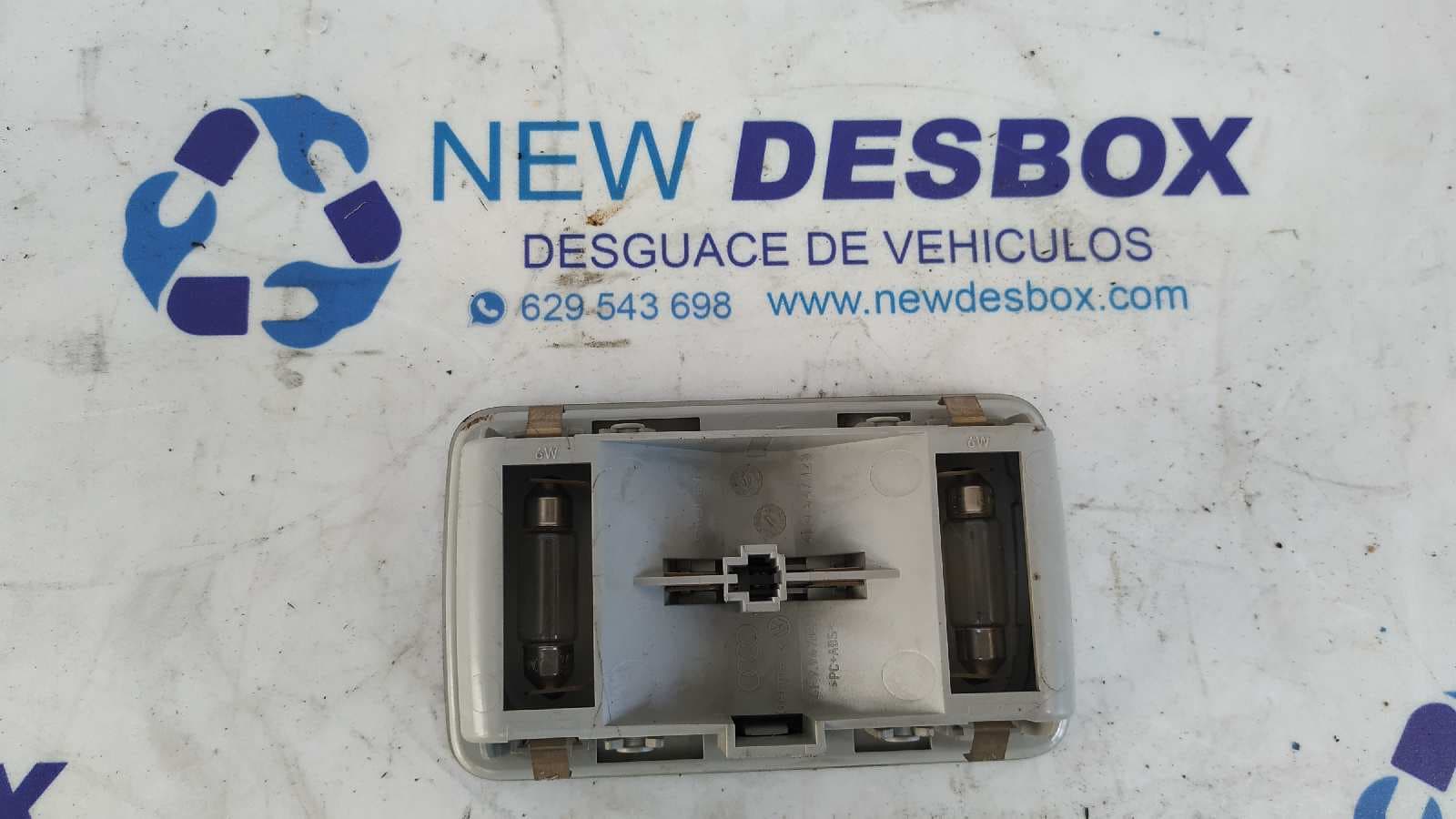 Recambio de LUZ INTERIOR para AUDI Q7 (4L) referencia OEM IAM 4L0947123 2