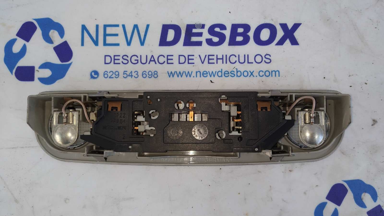 Recambio de LUZ INTERIOR para AUDI Q7 (4L) BUG referencia OEM IAM 4L0947111B 4