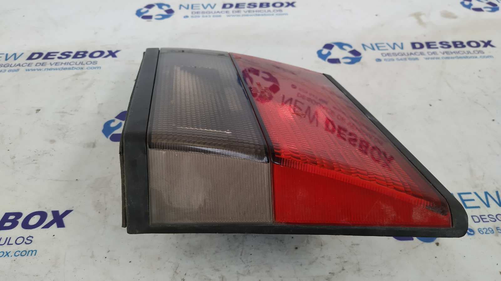 Recambio de PILOTO PORTON DERECHO para NISSAN PRIMERA BERLINA (P11) 2.0 16V CAT CD20 referencia OEM IAM 2192   - VERDE 3
