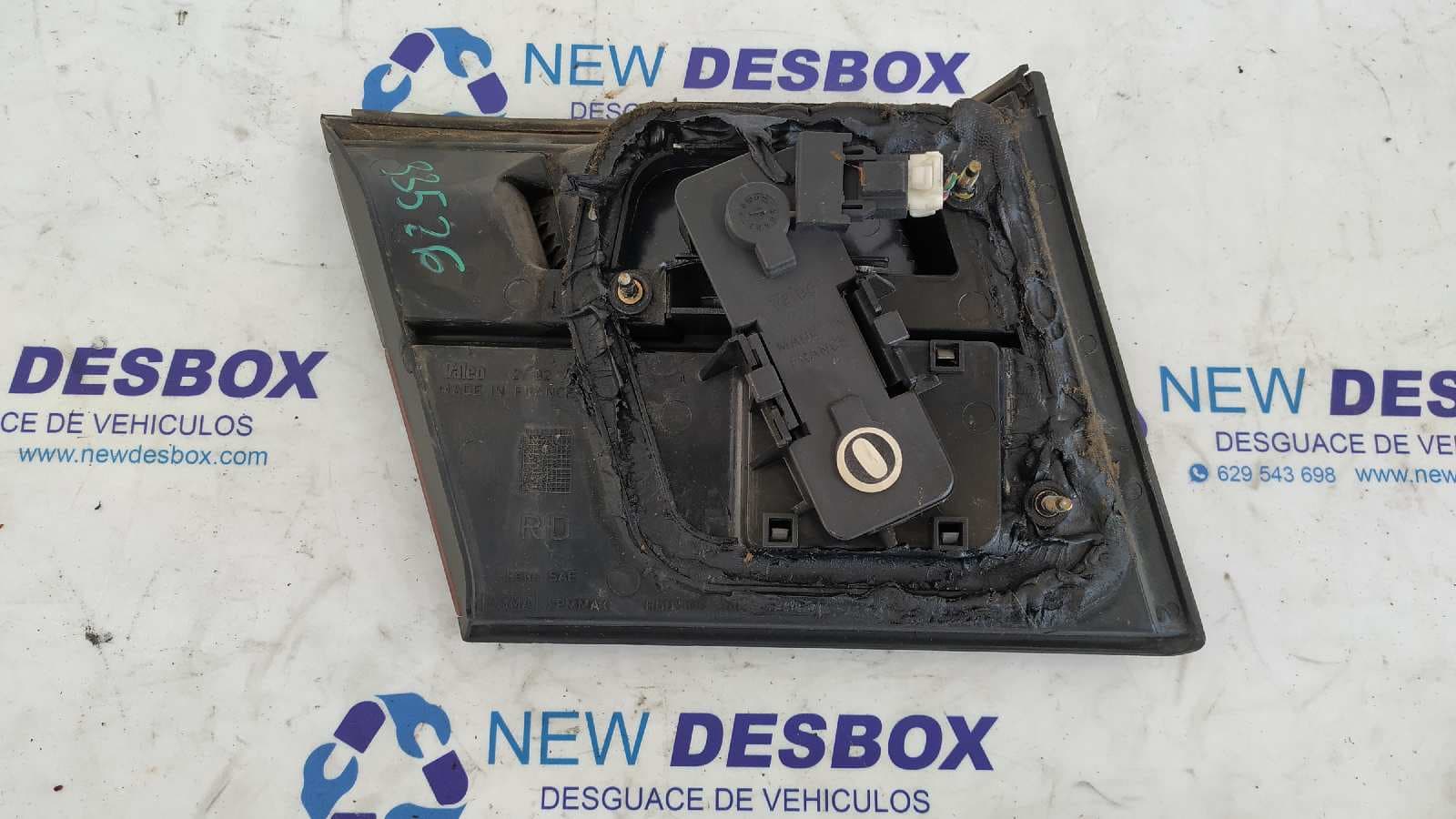 Recambio de PILOTO PORTON DERECHO para NISSAN PRIMERA BERLINA (P11) 2.0 16V CAT CD20 referencia OEM IAM 2192   - VERDE 4