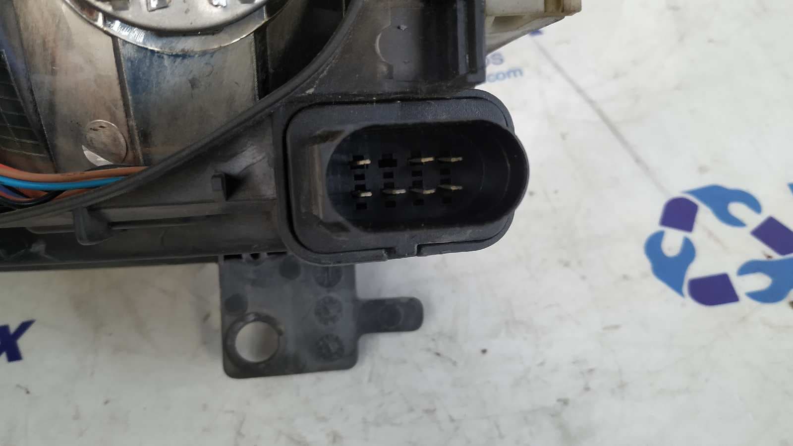 Recambio de FARO DERECHO para VOLKSWAGEN POLO BERLINA (6N2) 1.4 AUD referencia OEM IAM 205965B   - AZUL 5