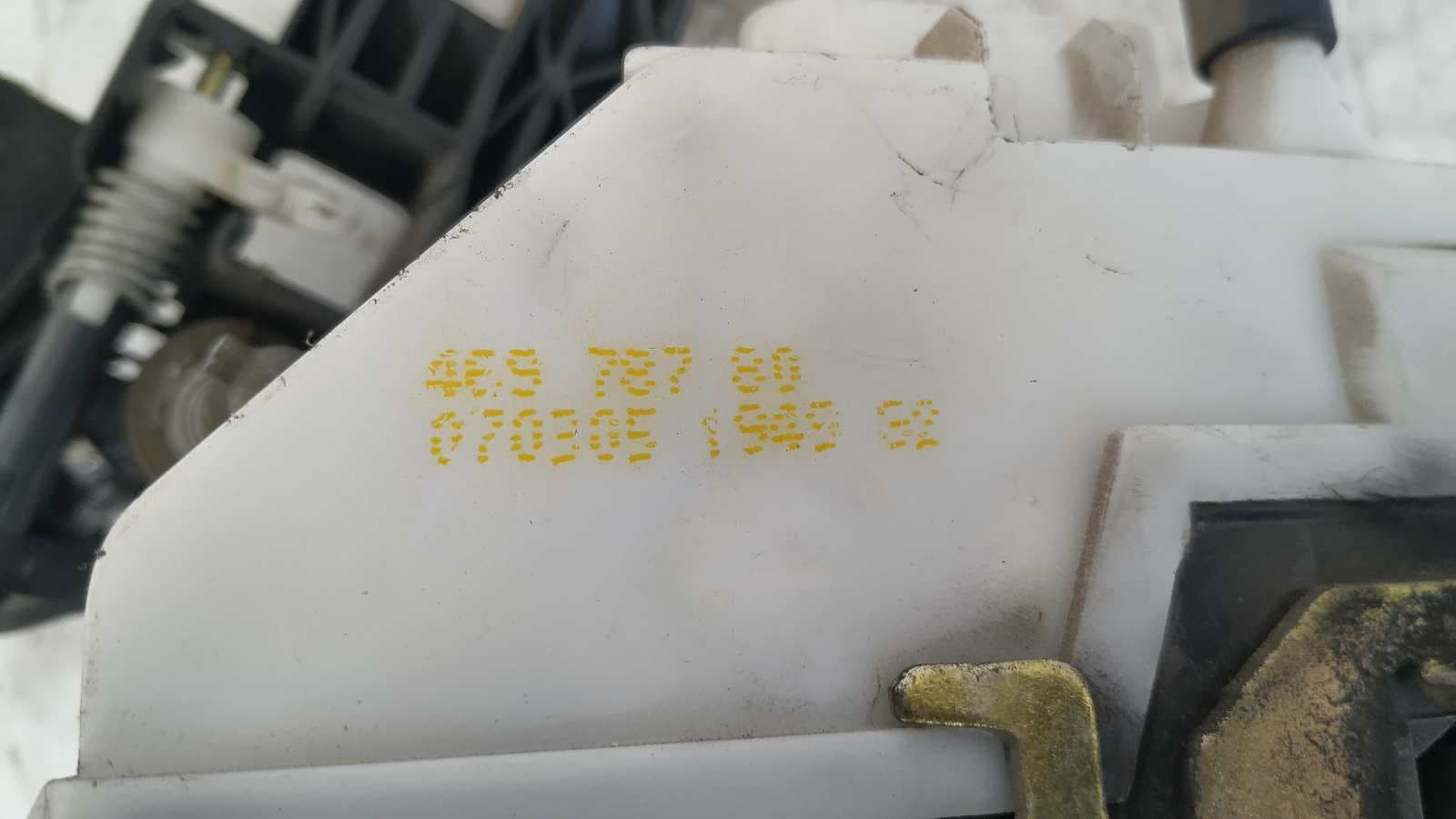 Recambio de CERRADURA PUERTA DELANTERA IZQUIERDA para CITROEN C3 PLURIEL 1.4 HDi 8HZ referencia OEM IAM 46978780   - GRIS 6