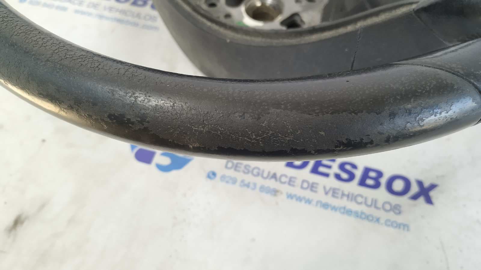 Recambio de VOLANTE para MERCEDES-BENZ CLASE CLC (CL203) CLC 220 CDI (LA) (203.708) OM646963 referencia OEM IAM A2304602118   - NEGRO 5