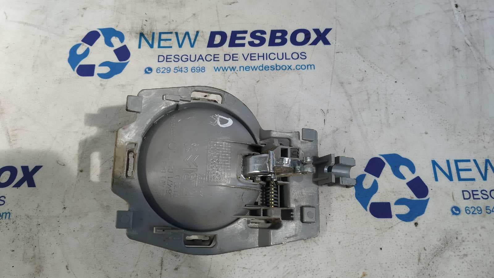 Recambio de MANETA INTERIOR DELANTERA DERECHA para CITROEN C3 PLURIEL 1.4 HDi 8HZ referencia OEM IAM 9647164377   - GRIS 2