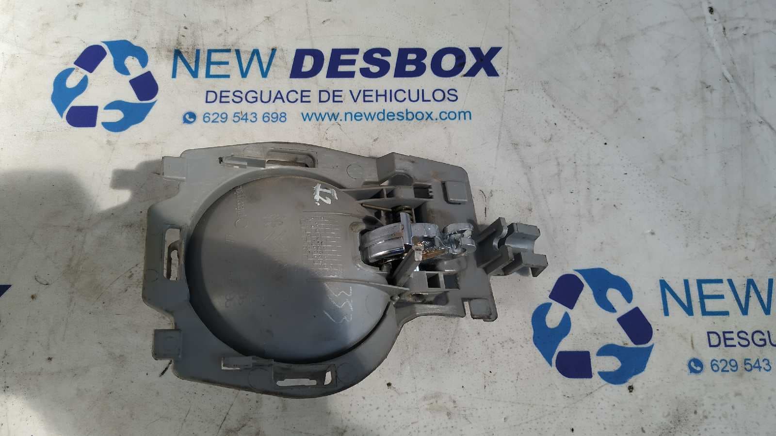 Recambio de MANETA INTERIOR DELANTERA IZQUIERDA para CITROEN C3 PLURIEL 1.4 HDi 8HZ referencia OEM IAM 9647164577   - GRIS 3