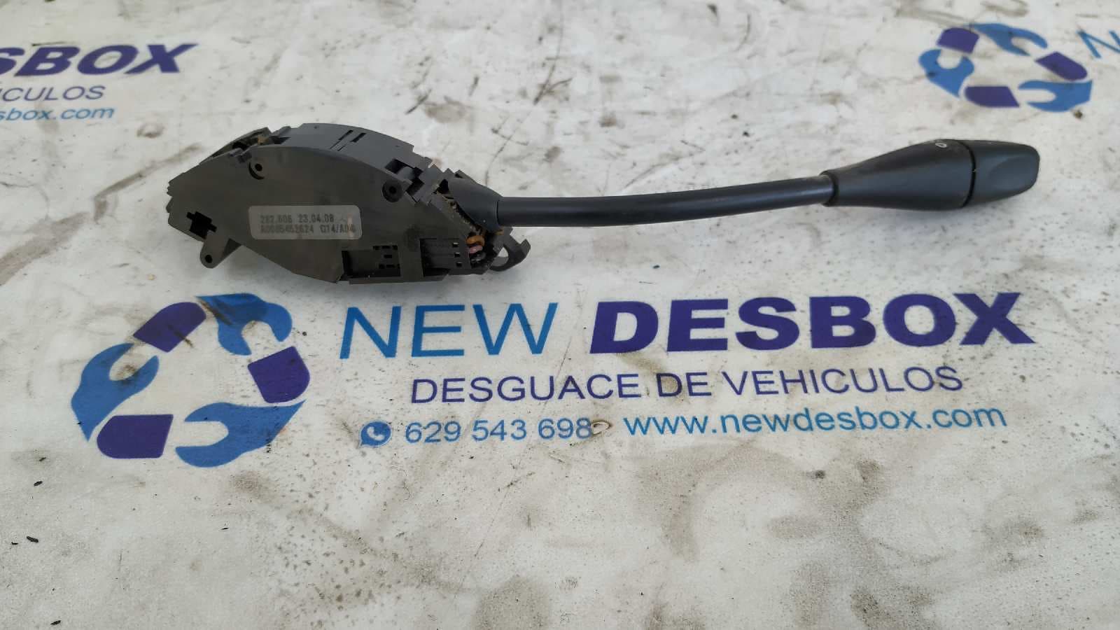Recambio de MANDO VOLANTE para MERCEDES-BENZ CLASE CLC (CL203) CLC 220 CDI (LA) (203.708) OM646963 referencia OEM IAM A0085452624   - NEGRO 4