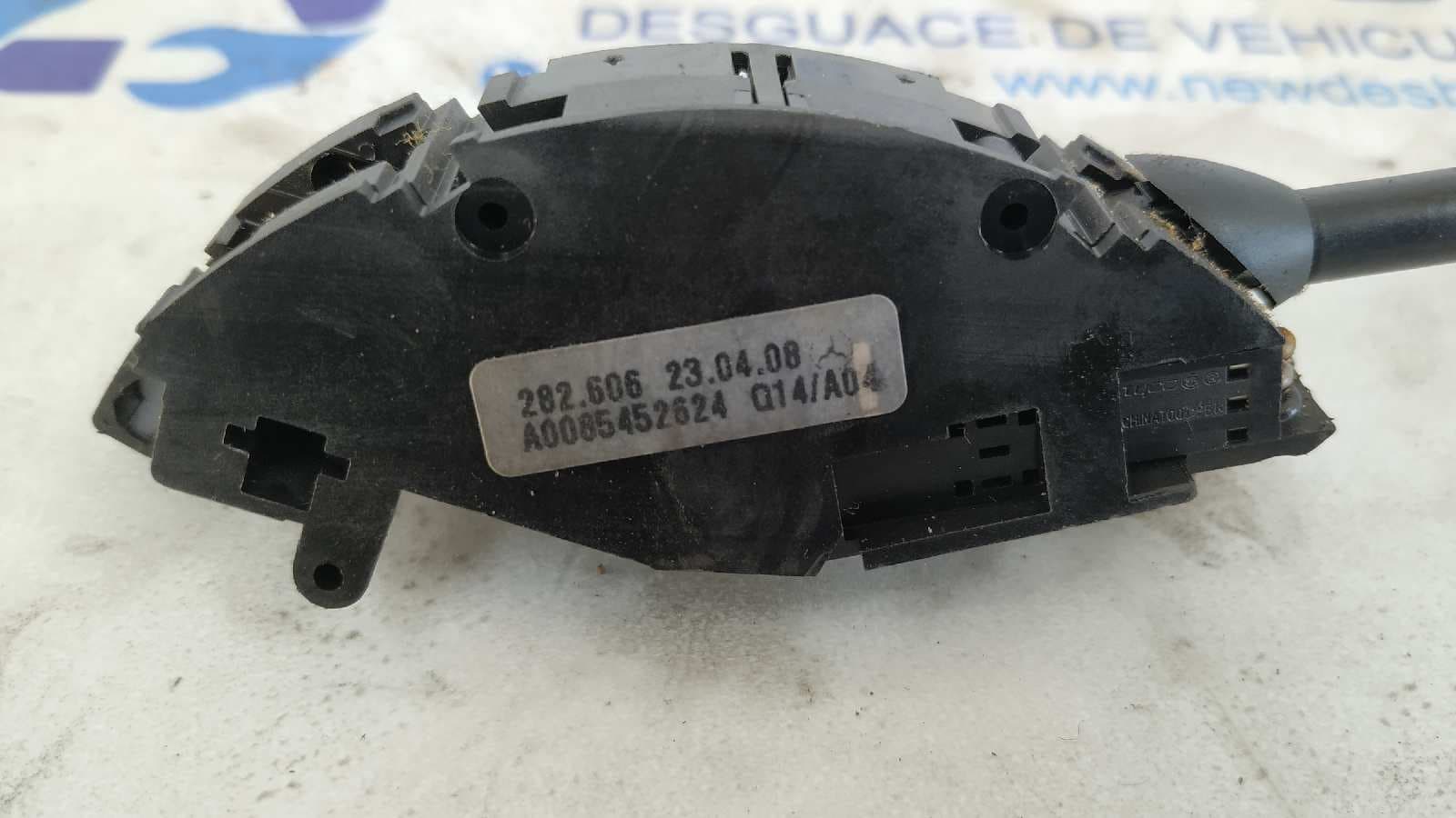 Recambio de MANDO VOLANTE para MERCEDES-BENZ CLASE CLC (CL203) CLC 220 CDI (LA) (203.708) OM646963 referencia OEM IAM A0085452624   - NEGRO 5