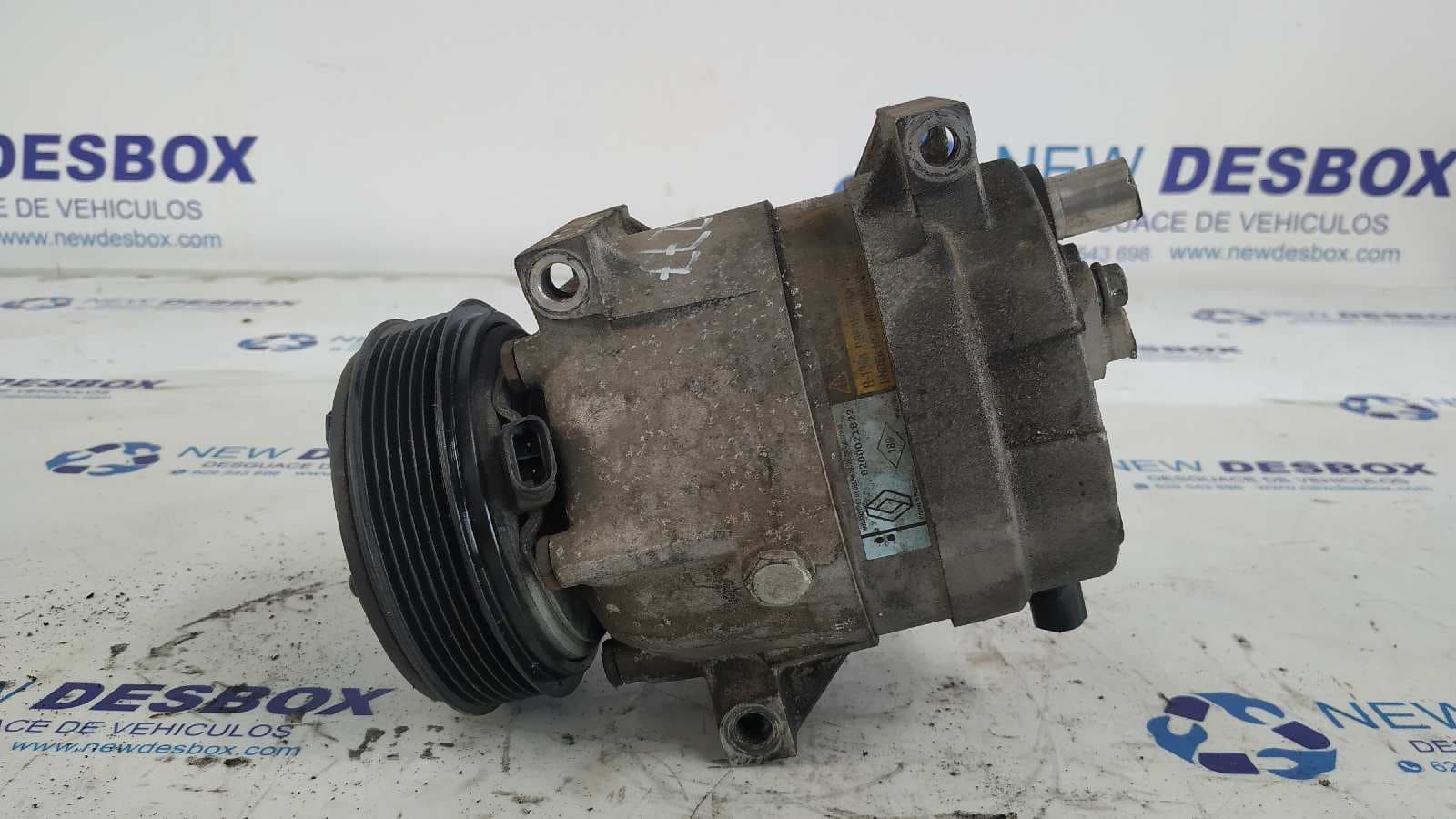 Recambio de COMPRESOR AIRE ACONDICIONADO para RENAULT VEL SATIS (BJ0) 2.2 dCi Turbodiesel G9T D7 referencia OEM IAM 8200021822   - AZUL 2
