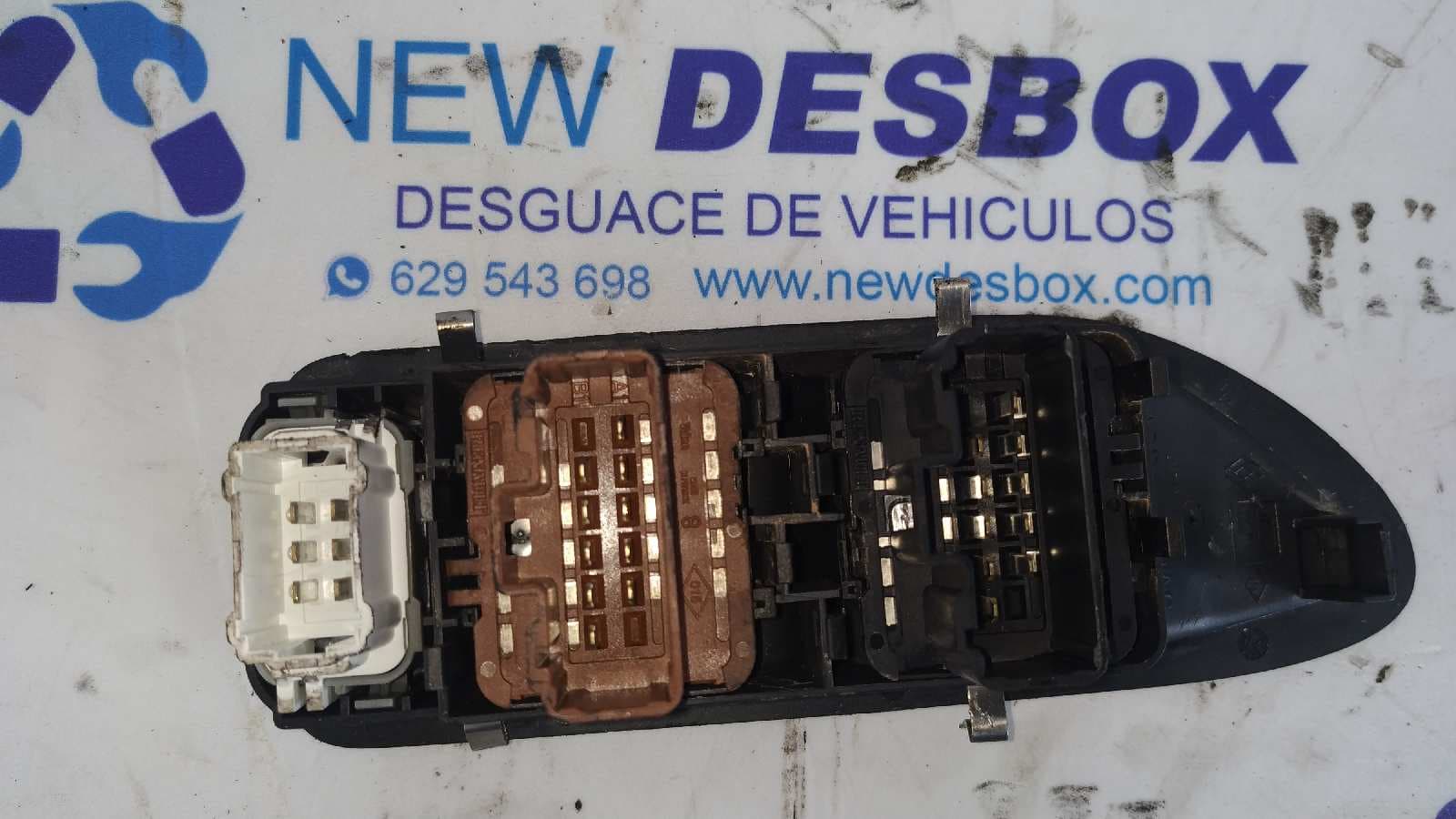 Recambio de MANDO ELEVALUNAS DELANTERO IZQUIERDO para RENAULT VEL SATIS (BJ0) 2.2 dCi Turbodiesel G9T D7 referencia OEM IAM 8200018986 A   - AZUL 3